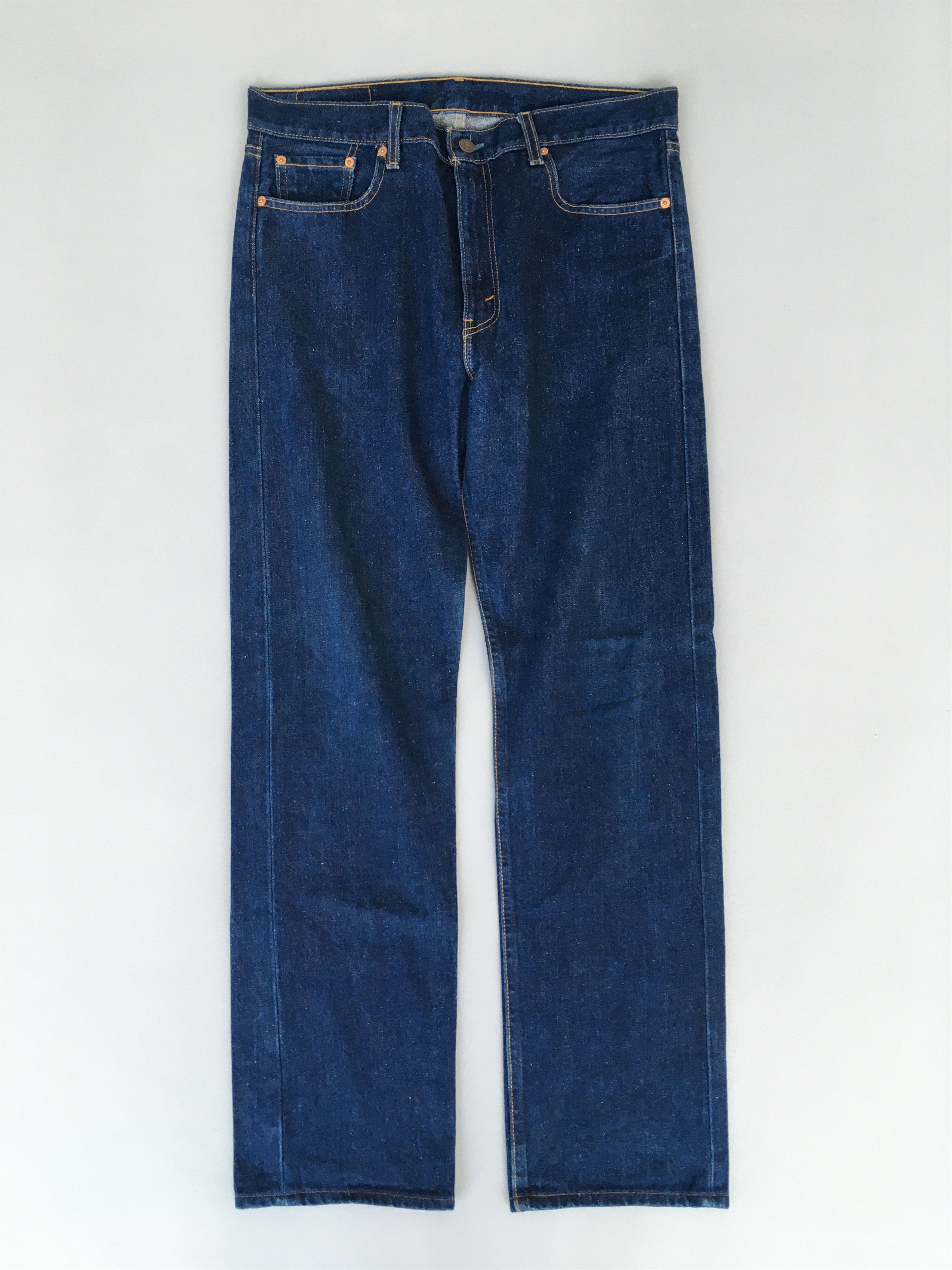 Image of Size 33X31 Vintage Levi's 505 Regular Fit Jeans Dark Blue, Men's