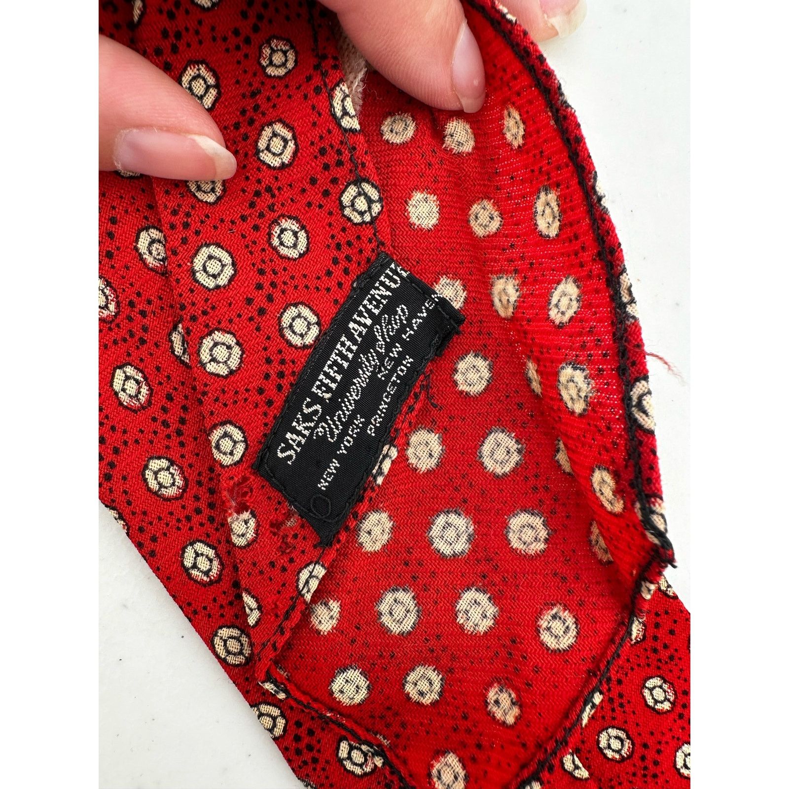 Vintage Vintage Unlined Saks Fifth Ave Princeton Silk Necktie Size ONE SIZE - 3 Thumbnail