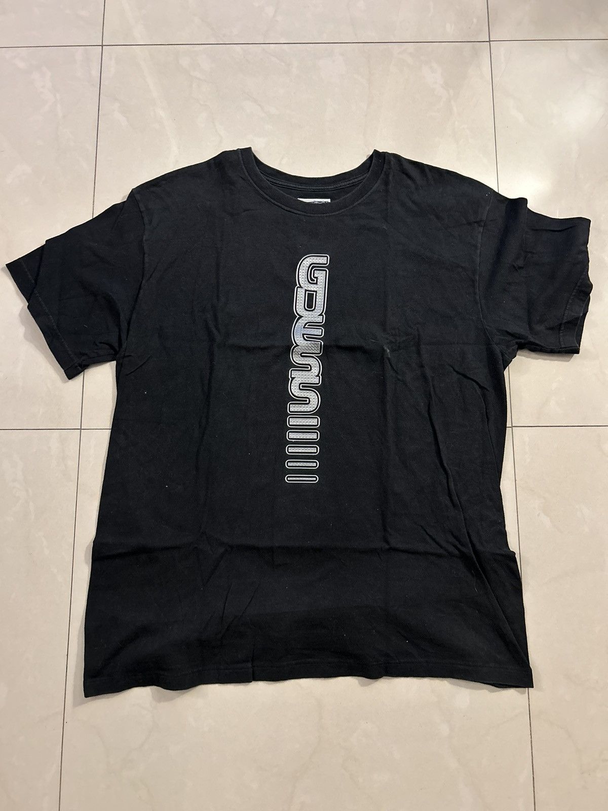 Guess × Vintage Guess logo tee Size US L / EU 52-54 / 3 - 1 Thumbnail