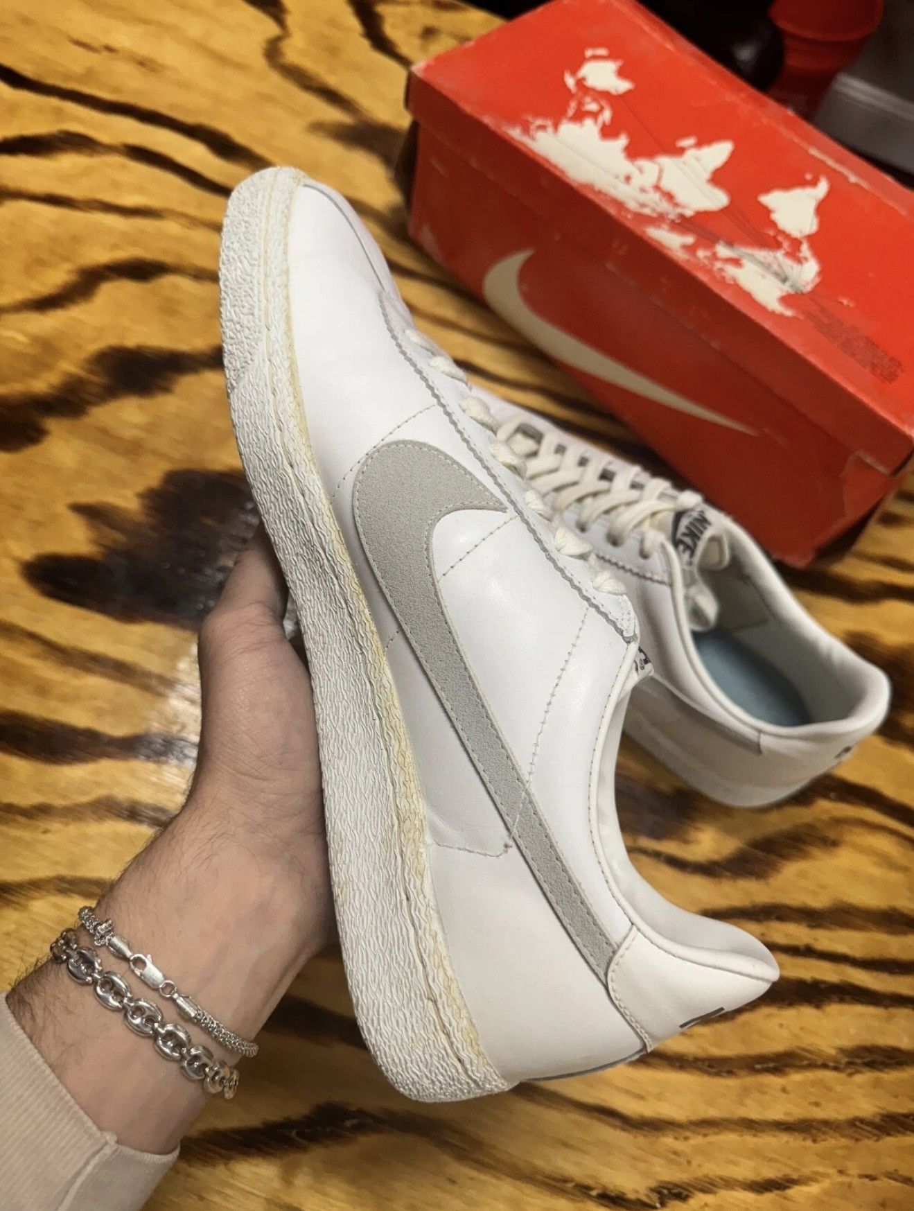 Nike Vintage 1982 Nike Bruin Leather Neutral Grey Size US 11.5 / EU 44-45 - 4 Thumbnail