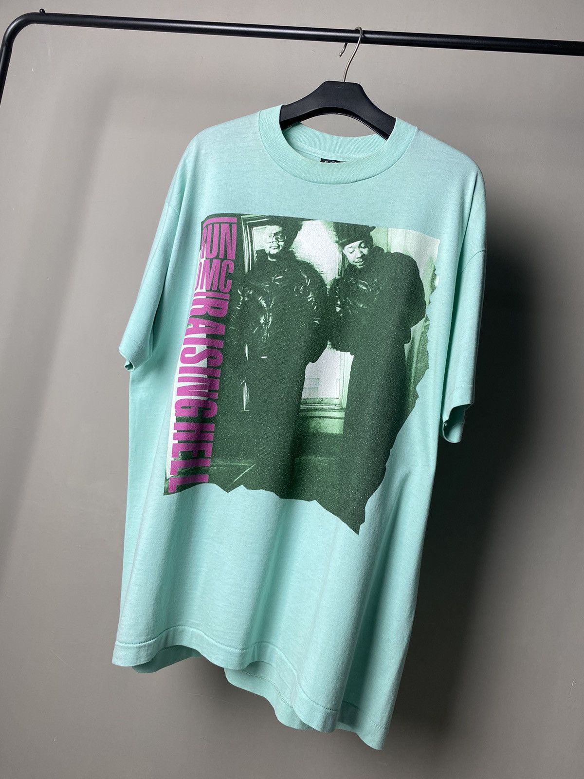 Band Tees × Rap Tees × Vintage RARE 80s Run Dmc Raising Hell Promo Tshirt Size US XL / EU 56 / 4 - 2 Thumbnail