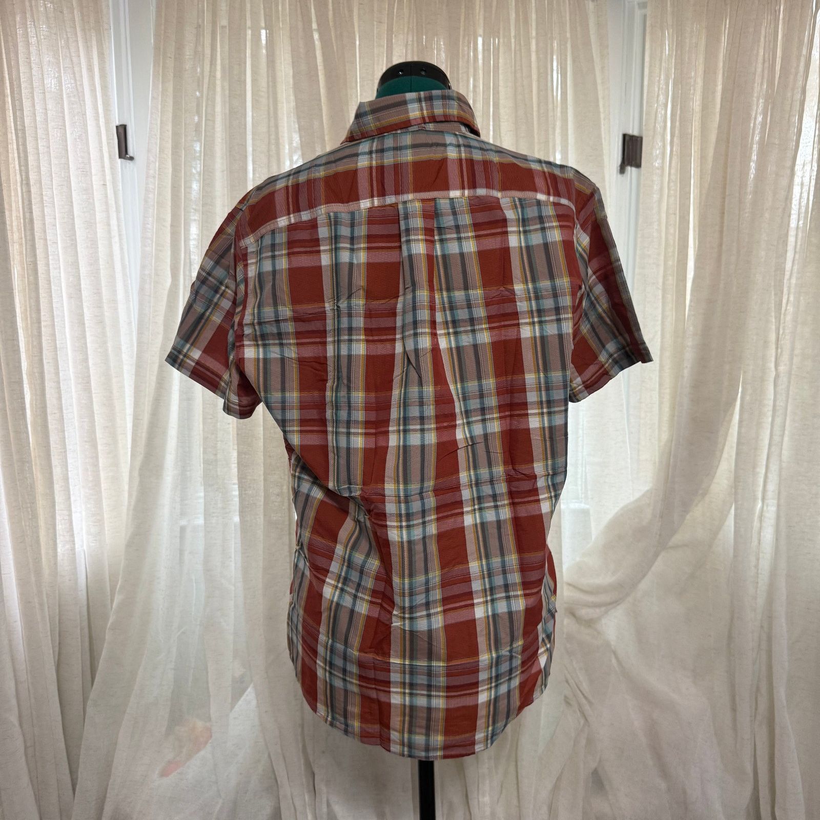 Eddie Bauer Eddie Bauer Multicolor Plaid Button-Up Shirt | Sz M Size US M / EU 48-50 / 2 - 5 Thumbnail
