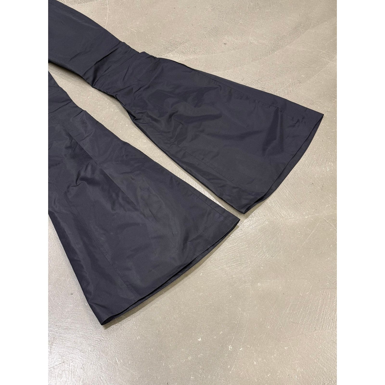 Prada 2008 Prada fairy nylon pants Size 26" / US 2 / IT 38 - 8 Thumbnail