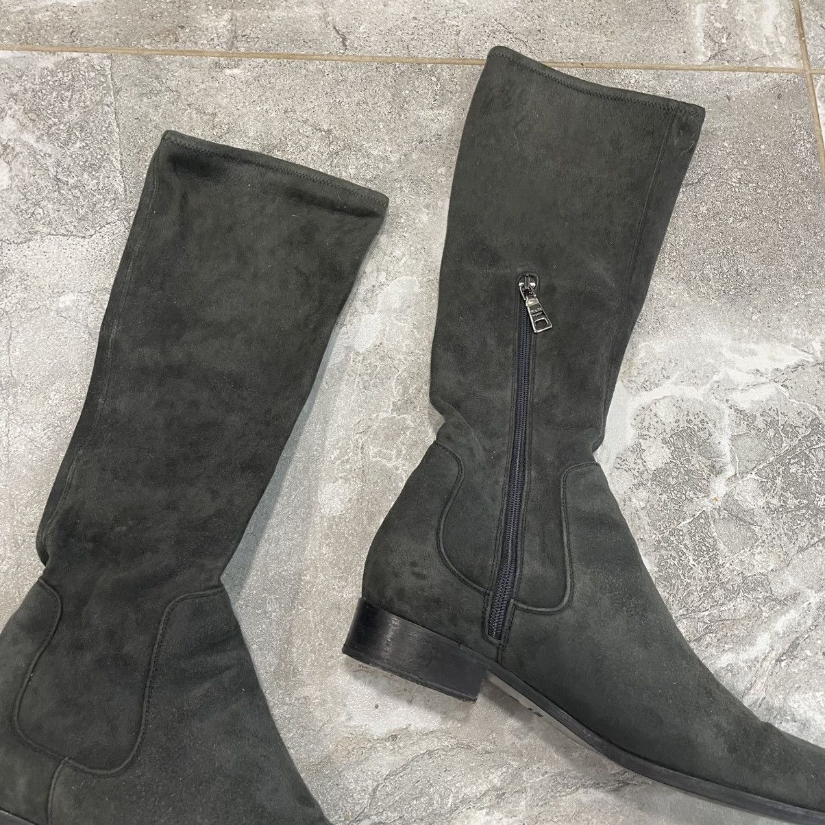 Prada VINTAGE PRADA 2000s SUEDE BOOTS SHOES HEELS HIGH OLD MONEY Size US 8.5 / IT 38.5 - 5 Thumbnail