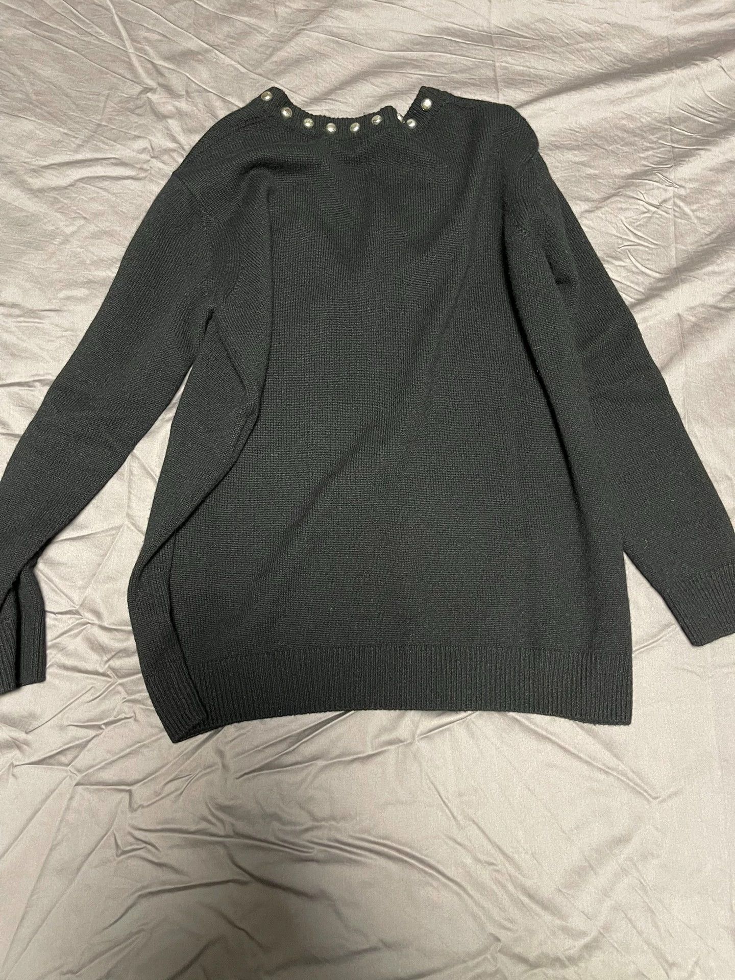 Saint Laurent Paris SLP 15SS Deep V-neck Studded Sweater Size XS / US 0-2 / IT 36-38 - 2 Thumbnail
