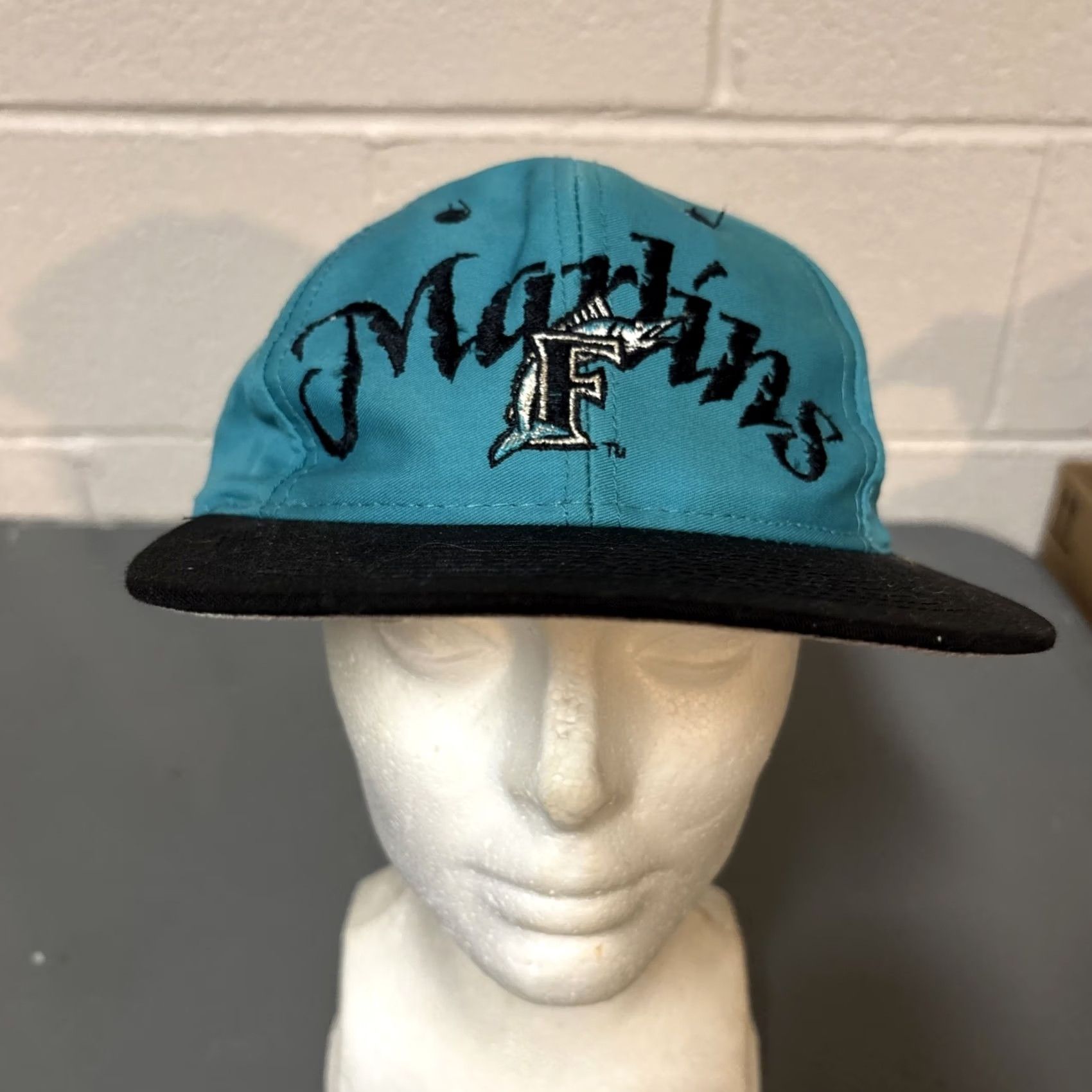 Vintage VINTAGE Signatures Sportswear Florida Marlins Blue Snap Back Hat Cap OSFA Arch logo Mens Size ONE SIZE - 3 Thumbnail