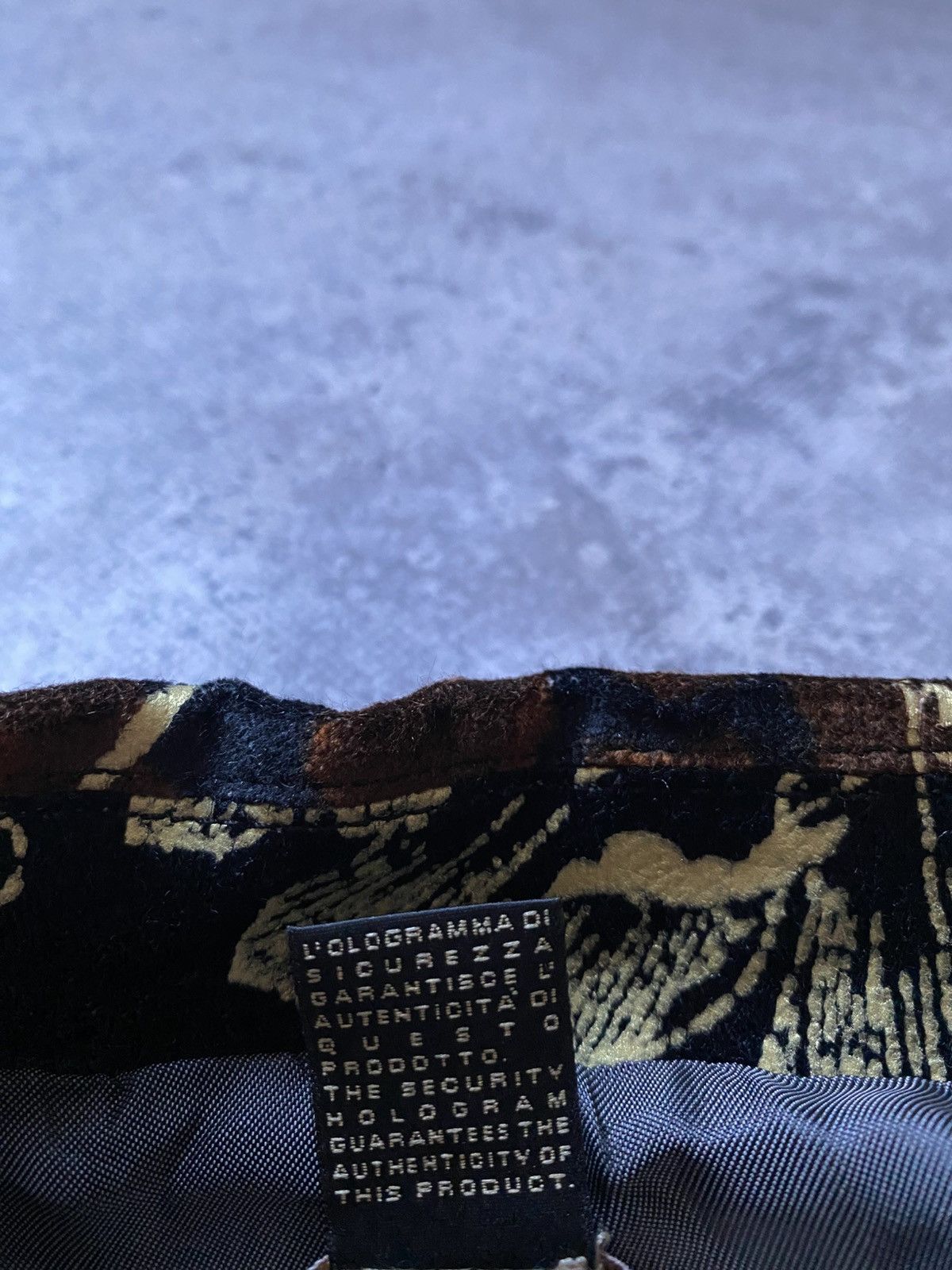 Roberto Cavalli Luxury Class Roberto Cavalli Blazer Vintage Floral Italy Size L / US 10 / IT 46 - 15 Thumbnail