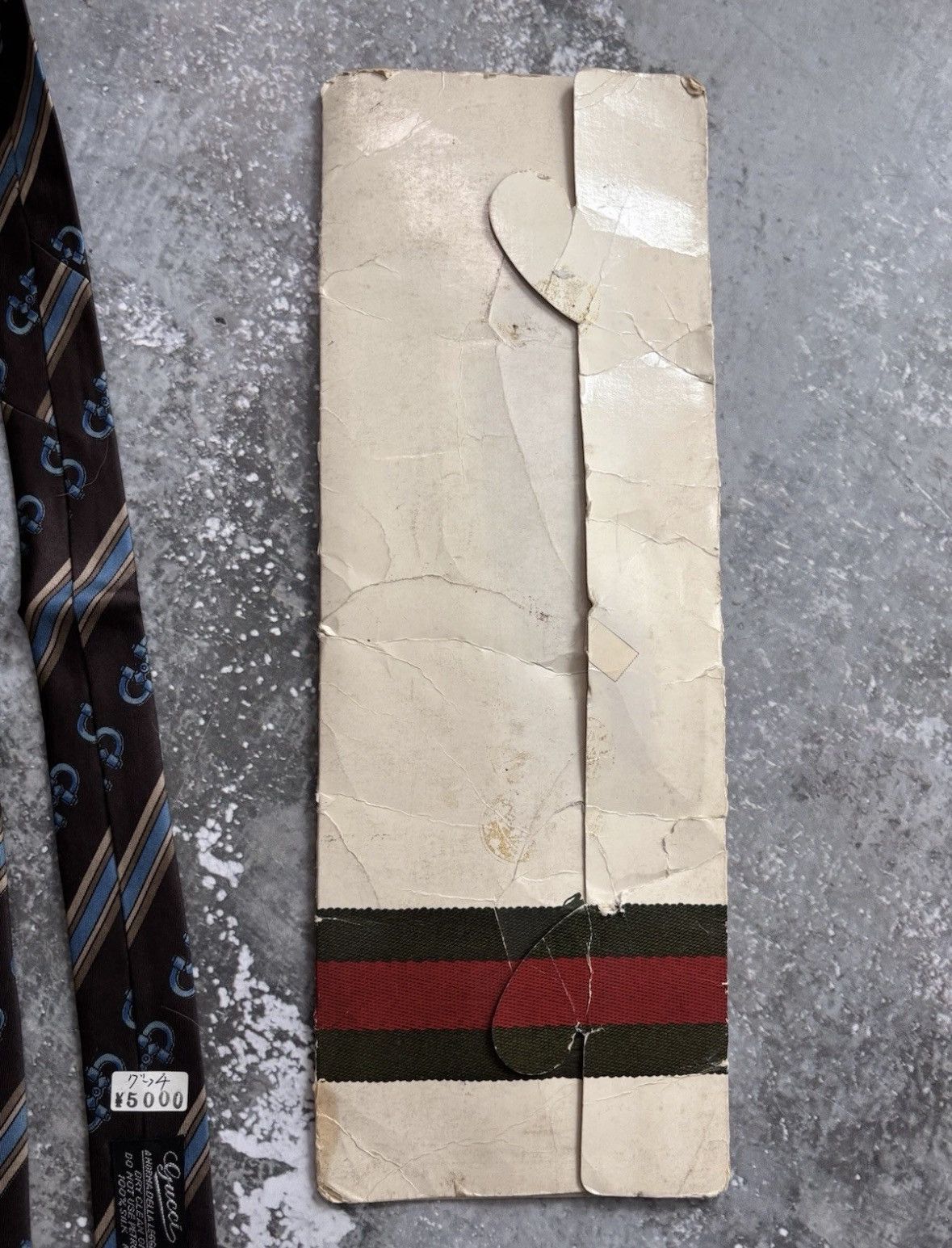Gucci Deadstock Vintage 70s Gucci Tie. Horse bit Brown & Blue. NOS Size ONE SIZE - 4 Thumbnail
