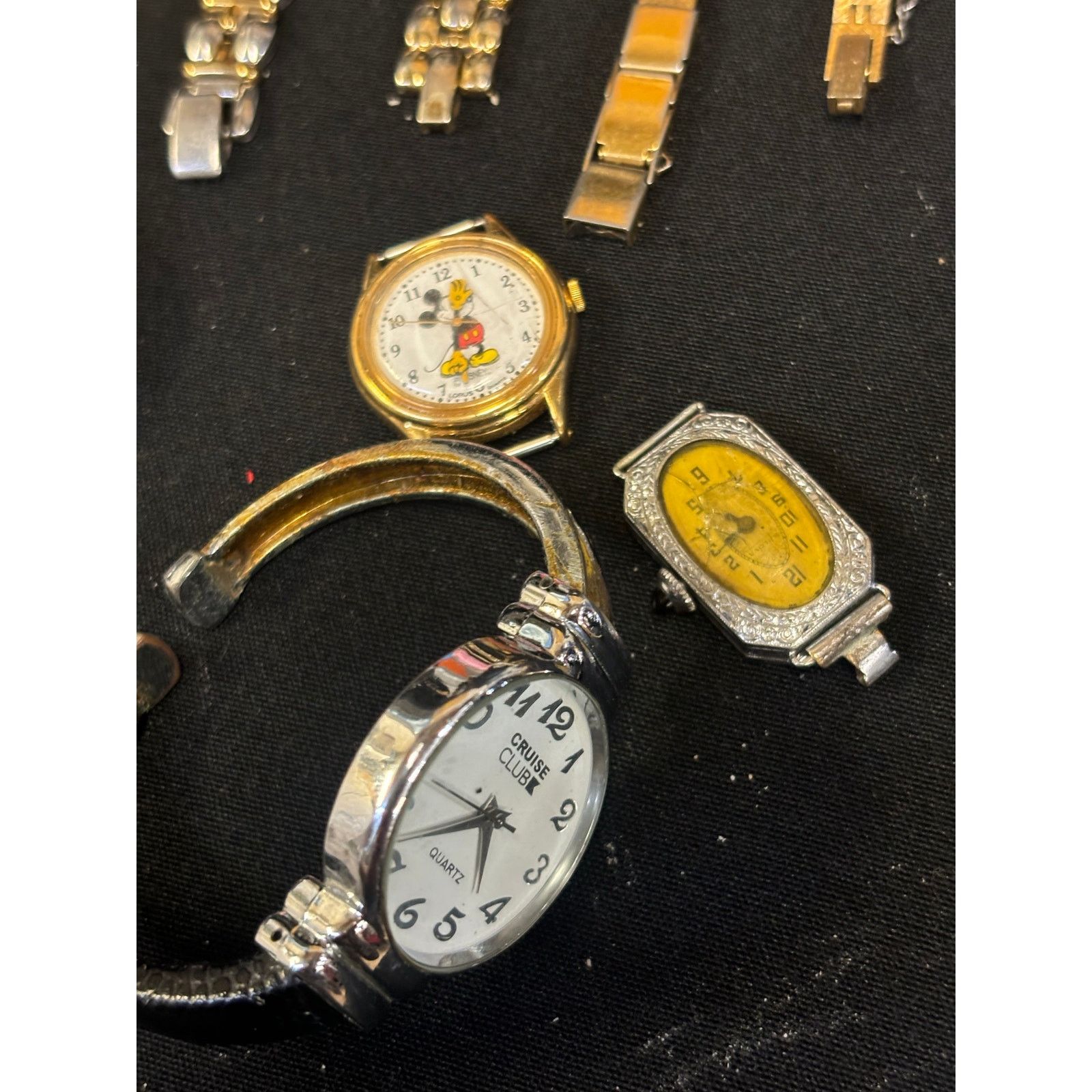 Seiko 23 Women’s Watches! Seiko, Citizens,Pulsar ect. Parts/Repair Size ONE SIZE - 8 Thumbnail