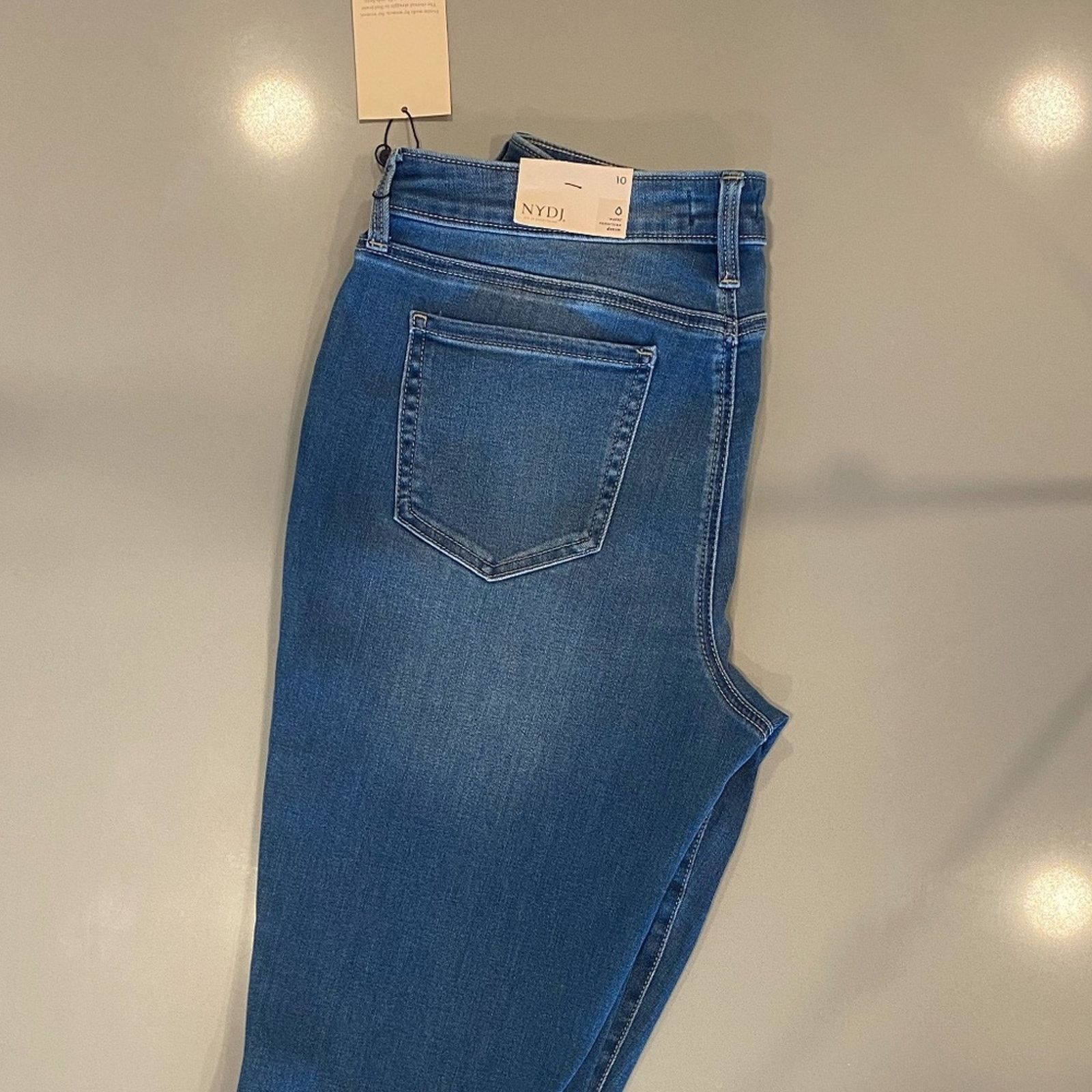 NYDJ NWT NYDJ Women's Relaxed Slender Lovesick Jeans - 10 Size 32" / US 10 / IT 46 - 5 Thumbnail