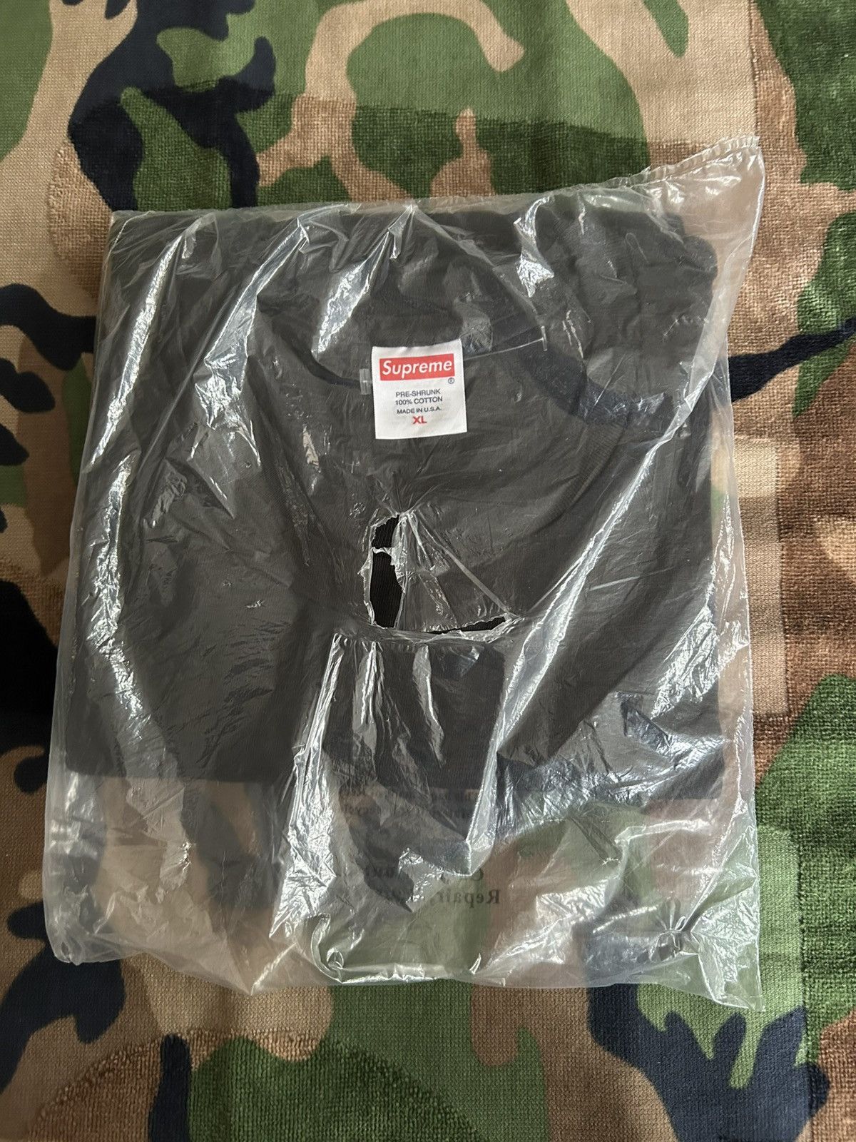 Supreme Supreme Body Snatchers Tee Black XL SS23 Size US XL / EU 56 / 4 - 7 Thumbnail