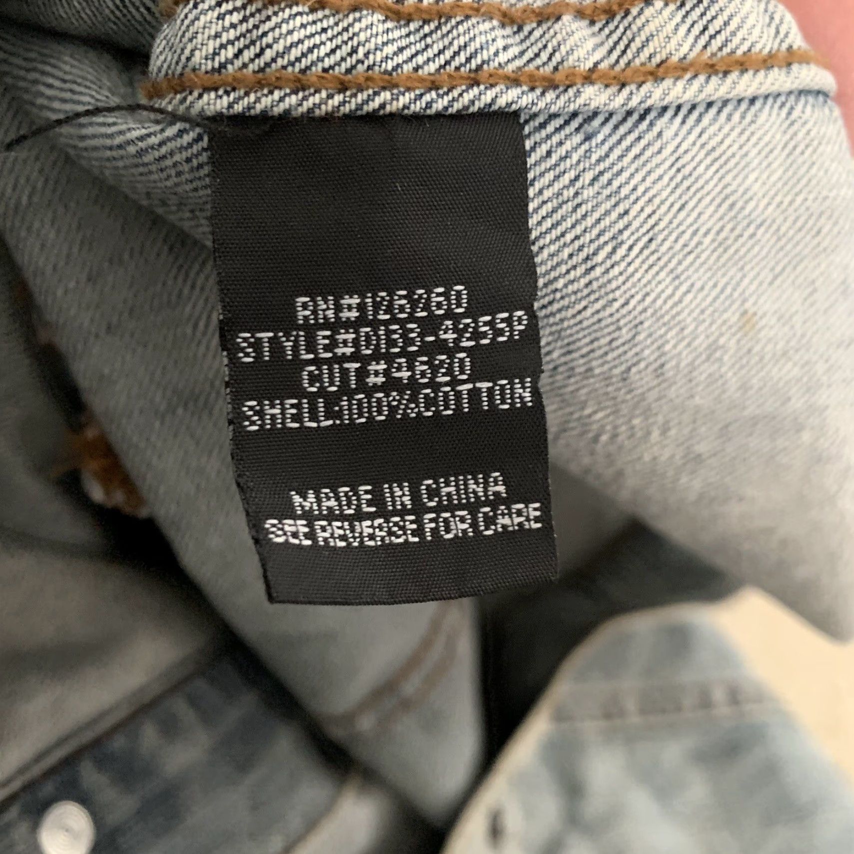 Velvet Velvet Heart Jacket Womens Small Blue Denim Patches Embroidered Cotton Short Sleeve Trucker Winter Spring Fall Casual Modern Classic Size 28" / US 6 / IT 42 - 4 Thumbnail