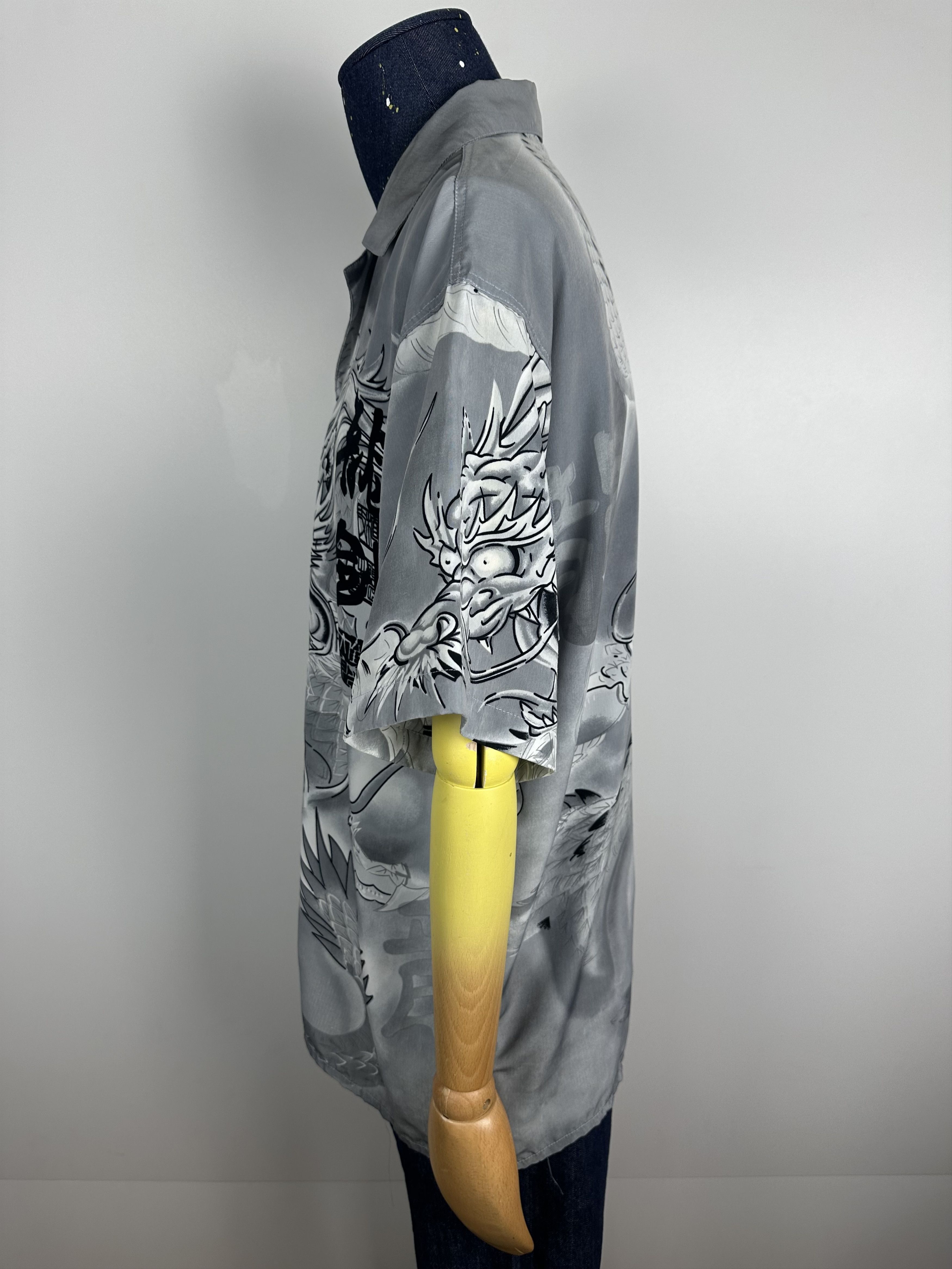 Vintage Dragon Vintage Button down 90s Unisex oversized blouse print Size US L / EU 52-54 / 3 - 5 Thumbnail