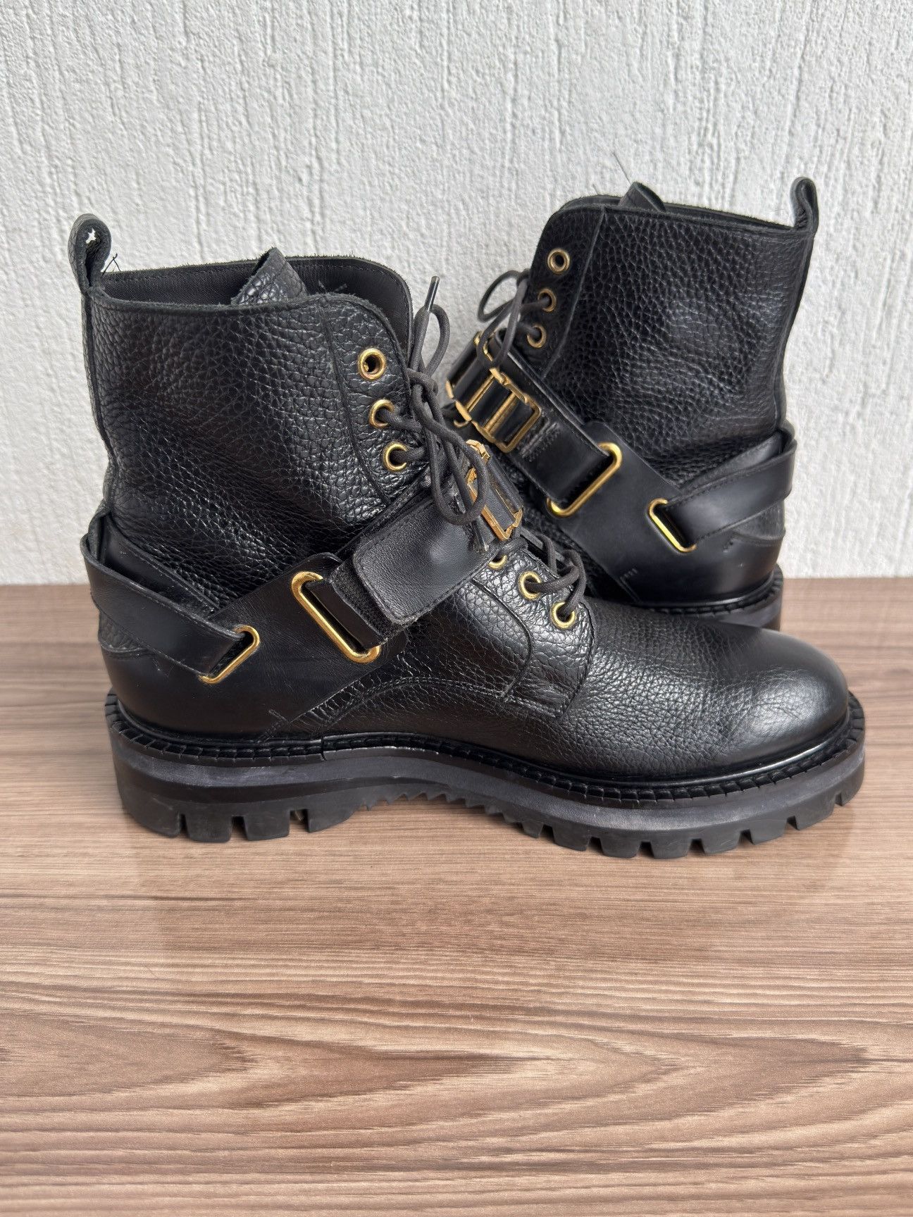 Versace ❗️🔥Medusa logo strapped combat boots Size US 7.5 / EU 40-41 - 13 Thumbnail