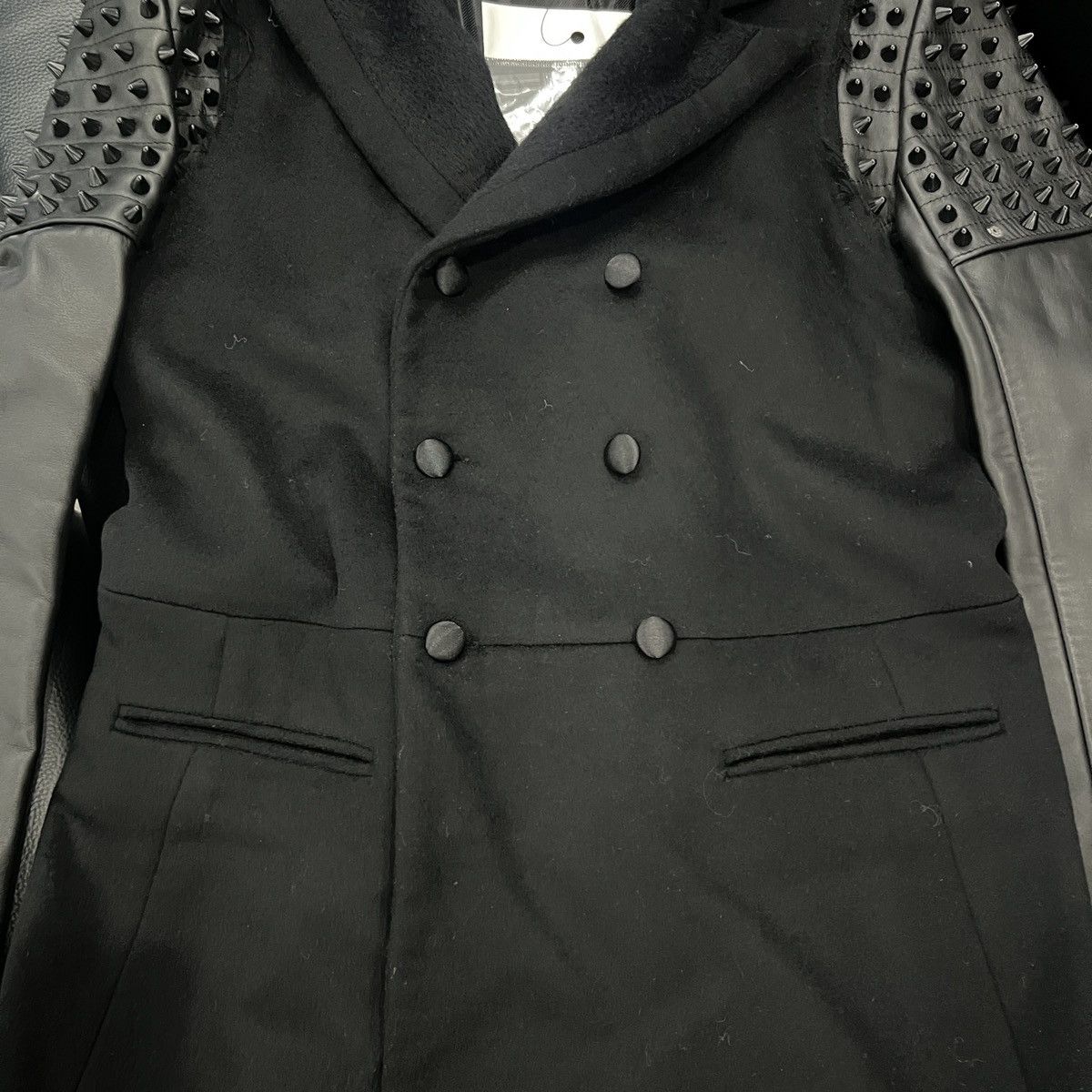 99%IS- 99%IS- AW13 Runway Studded Double-Breasted Coat Size US M / EU 48-50 / 2 - 9 Thumbnail