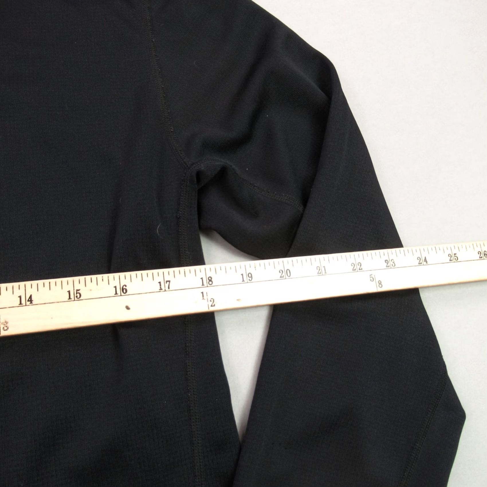 Vintage REI Shirt Mens Medium Black Long Sleeve Crew Neck Stretch Lightweight Shirt Size US M / EU 48-50 / 2 - 6 Thumbnail