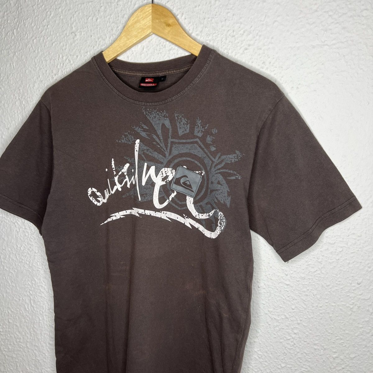 Quiksilver Vintage 90s Quiksilver Brown Tee Tshirt Surf Style Surfing Size US M / EU 48-50 / 2 - 3 Thumbnail