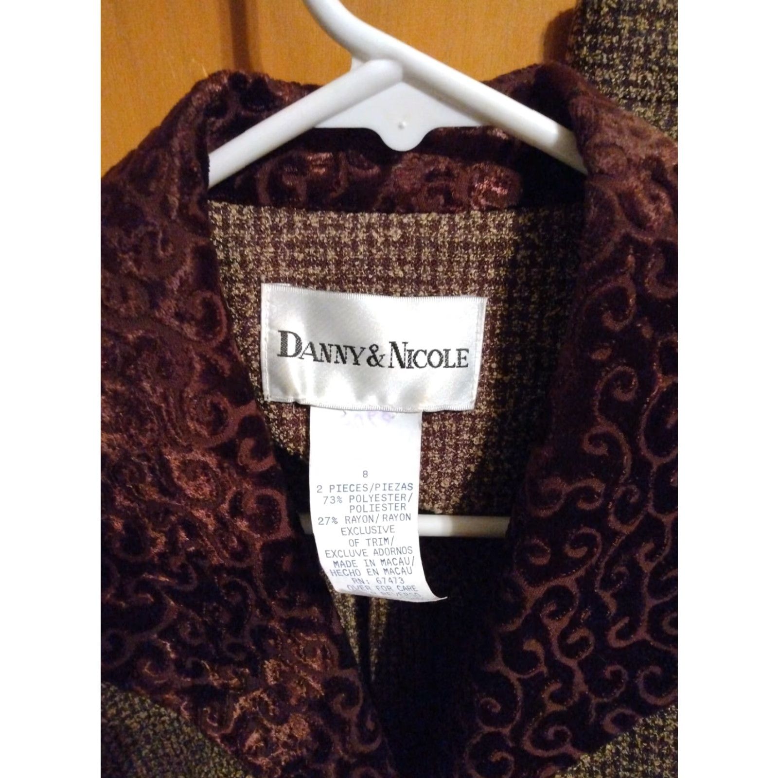 Vintage VINTAGE Danny & Nicole Skirt Suit Poly Blend 32" Waist 38" Chest 1980s Adults Womens Brown 8 Stone-Gray? Size 24" / US 00 / IT 34 - 6 Thumbnail