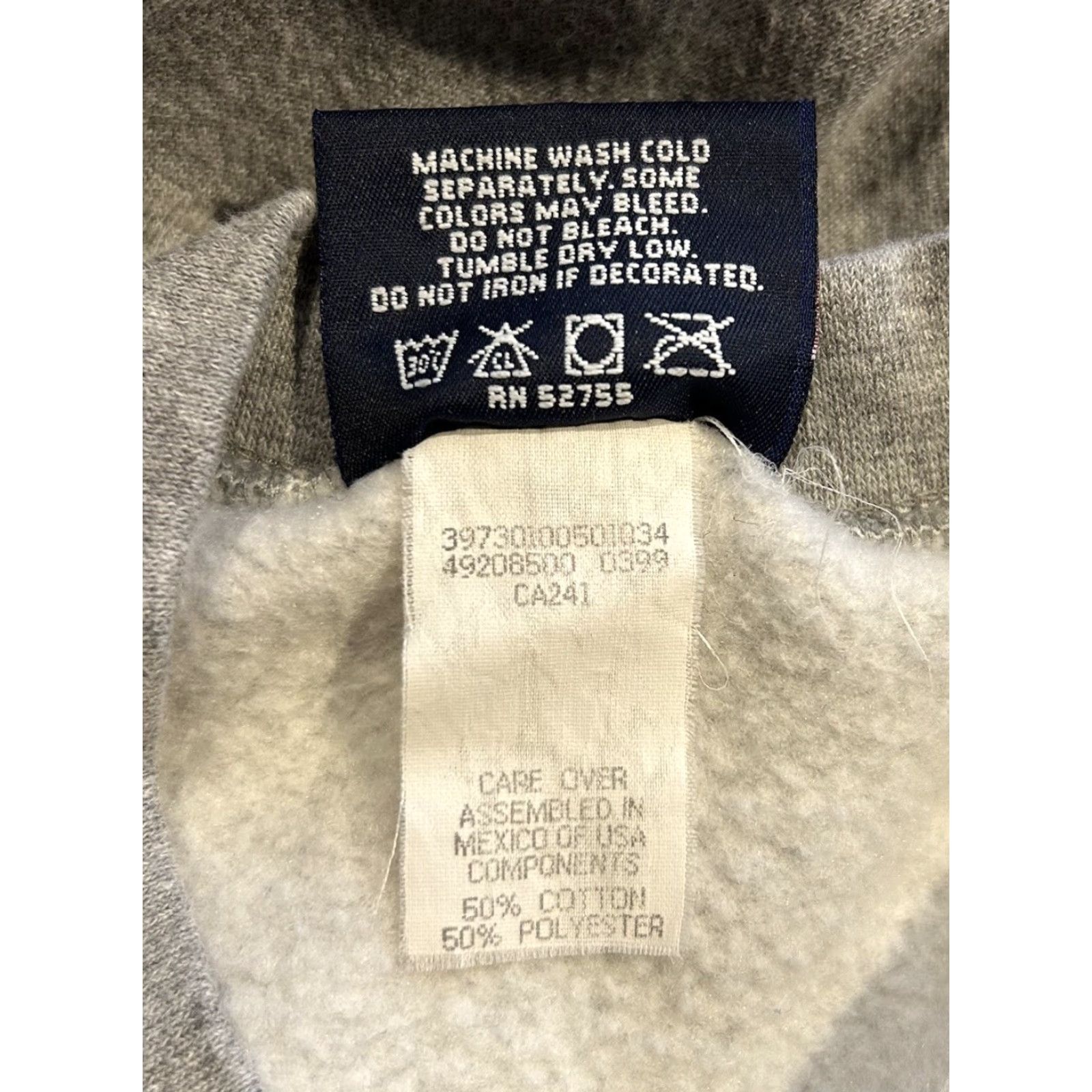 Vintage VINTAGE Kentucky University Jansport Crewneck Sweatshirt Medium Men Gray M Pullover Sweatshirt University Mens Size US M / EU 48-50 / 2 - 6 Thumbnail