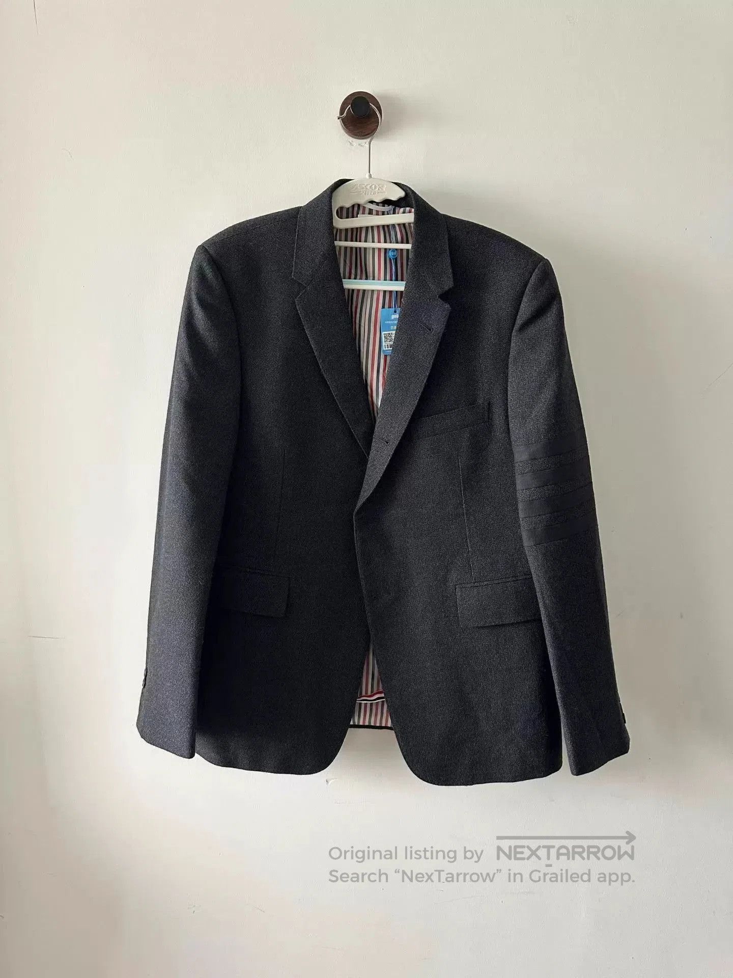 Thom Browne Black Blazer with Striped Sleeves - Size L. Size US L / EU 52-54 / 3 - 1 Thumbnail