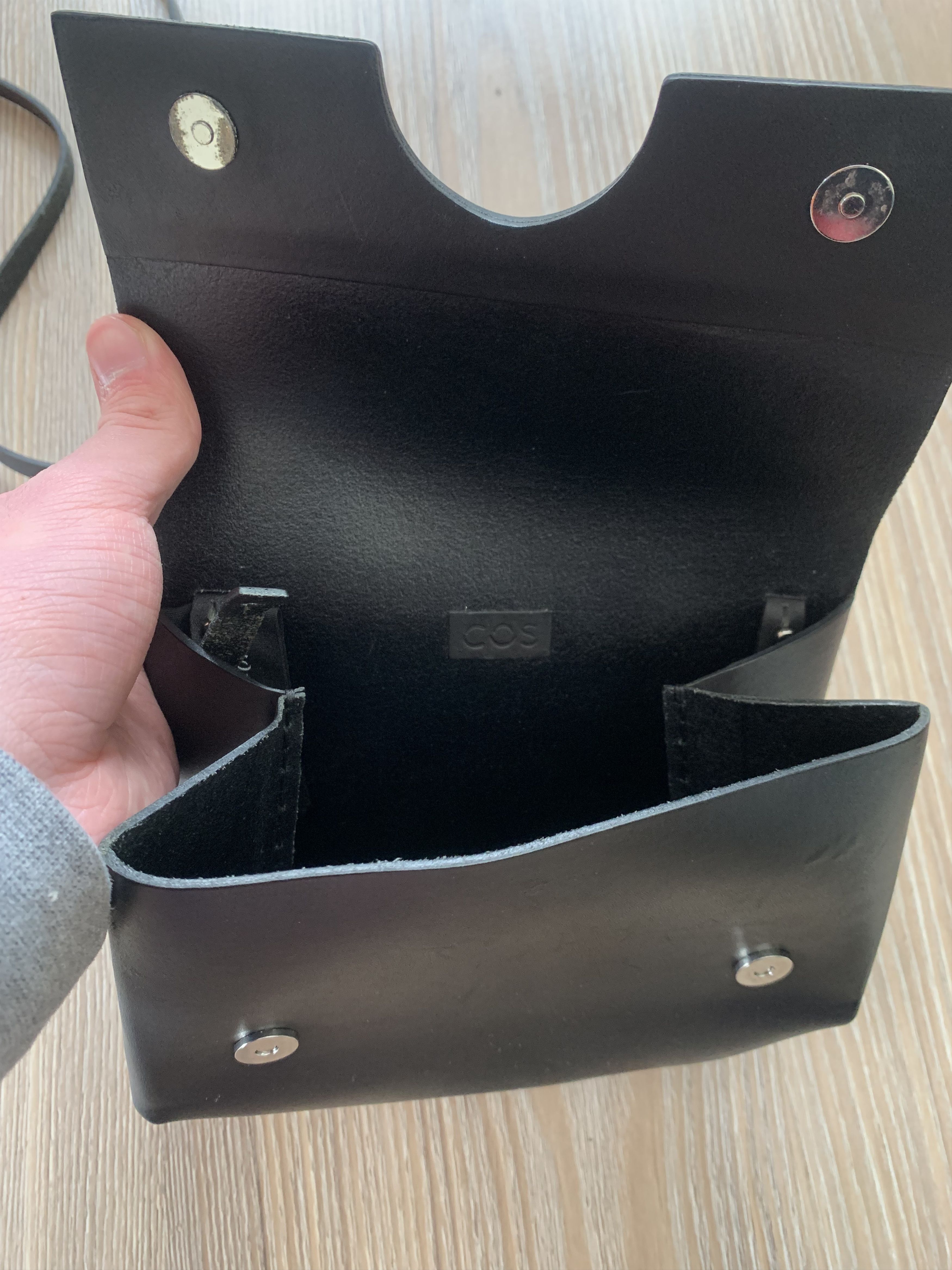 Cos COS Black Leather Crossbody Bag Size ONE SIZE - 8 Thumbnail