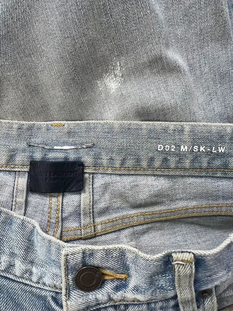 Saint Laurent Paris Saint Laurent Distressed Denim Jeans. Size US 30 / EU 46 - 4 Thumbnail