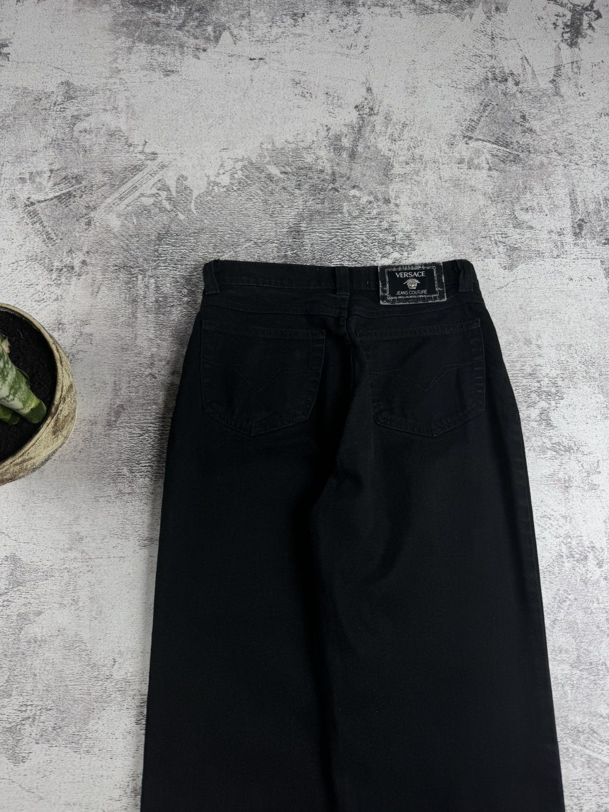 Versace Jeans Couture Versace Couture W27 Size 41 Women’s Straight Black Vintage Denim Jeans Trousers Size 27" / US 4 / IT 40 - 6 Thumbnail