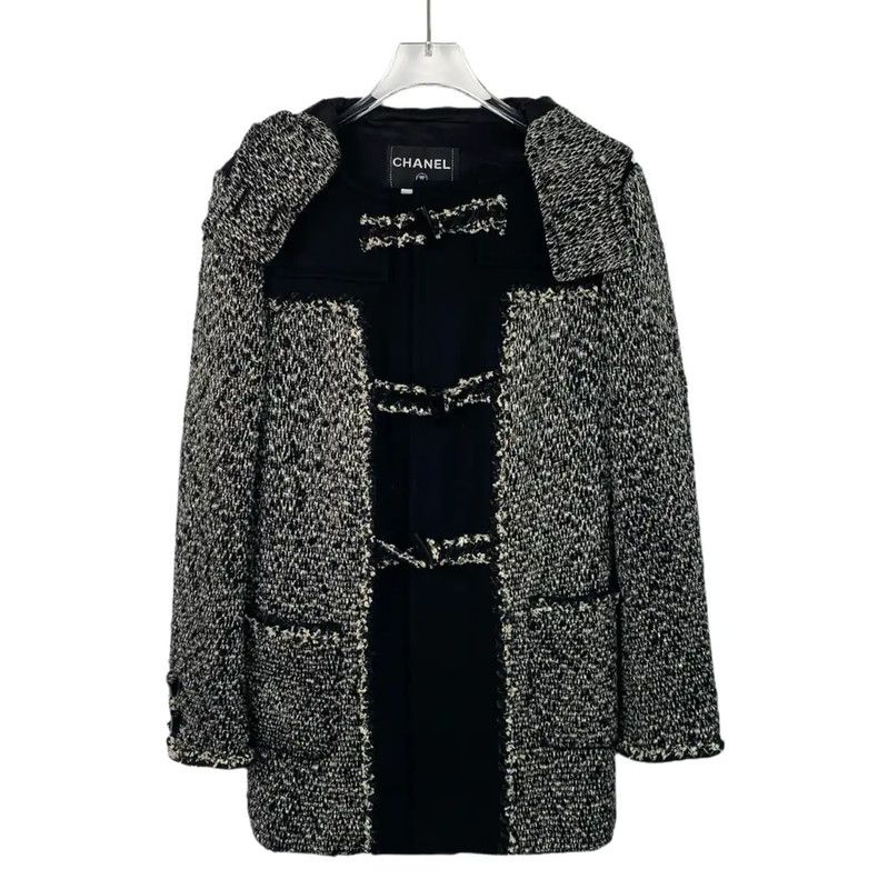 Chanel Chanel Black Wool Women's Coat 0089 Size XXS / US 00 / IT 34 - 1 Thumbnail