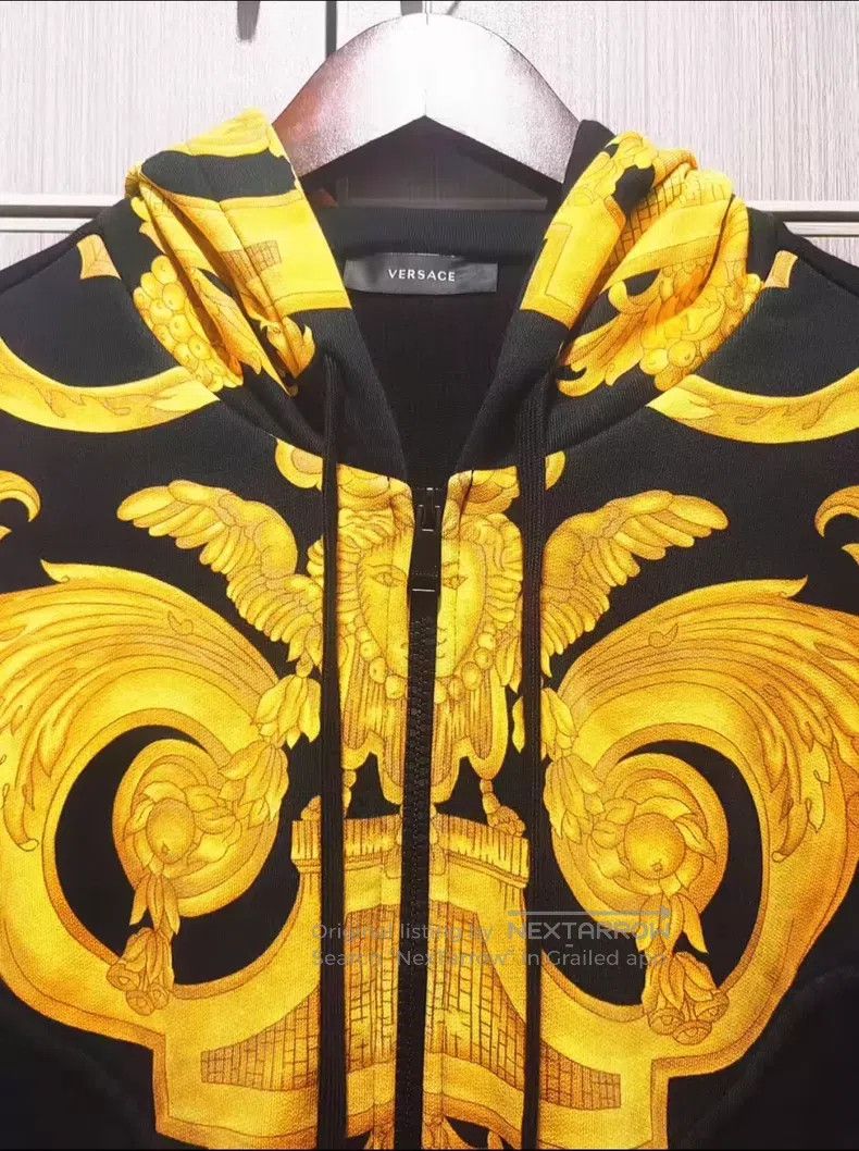 Versace Versace The main line is a black gold baroque pattern hood Size US L / EU 52-54 / 3 - 4 Thumbnail