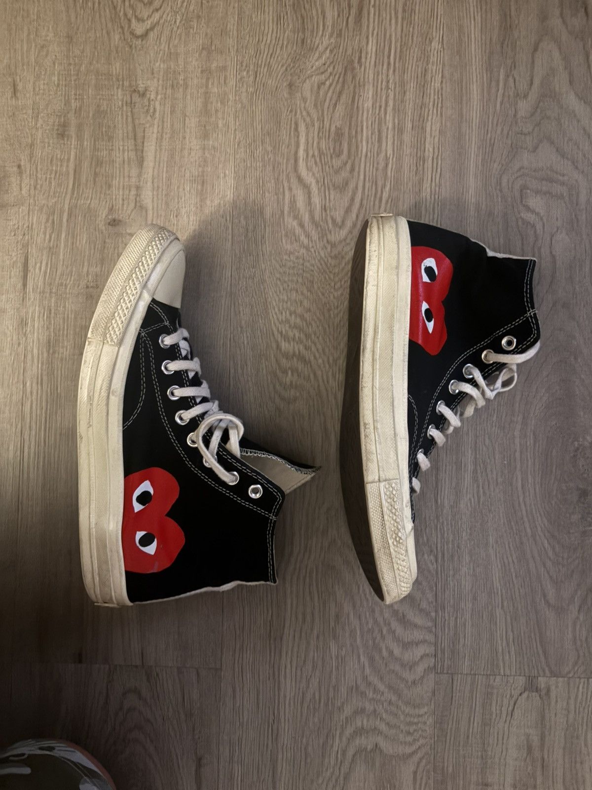 Comme des Garcons PLAY × Converse CDG Play Converse Size US 9.5 / EU 42-43 - 2 Thumbnail