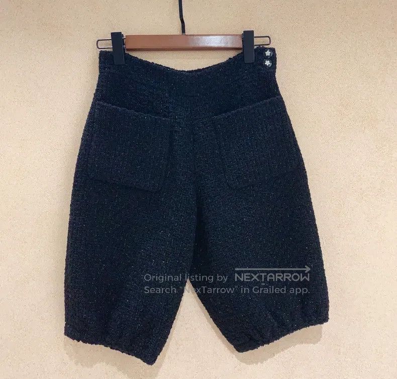 Chanel Chanel Black shorts Size 24" / US 00 / IT 34 - 1 Thumbnail