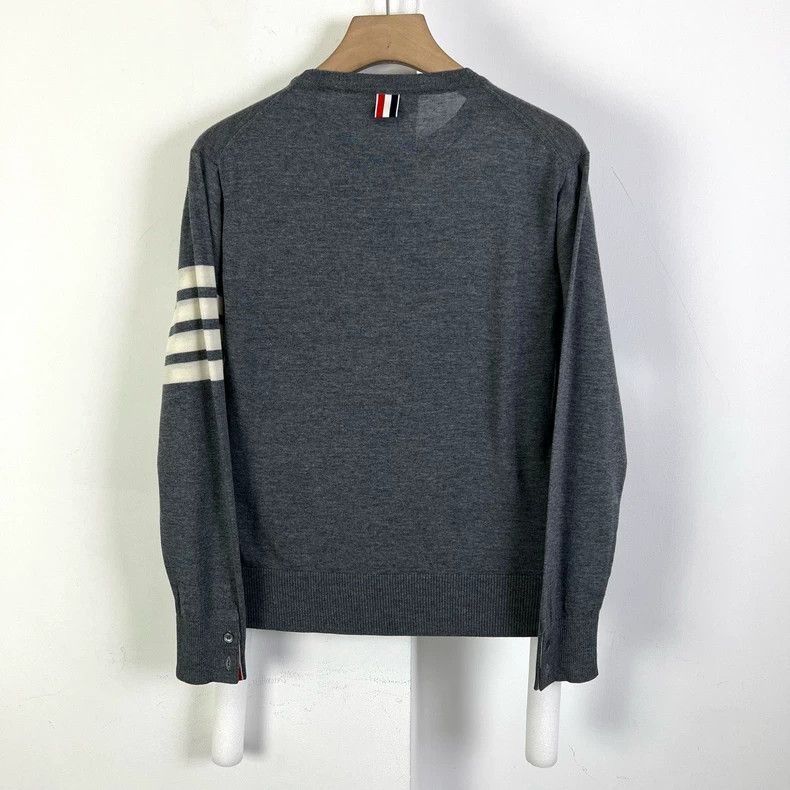 Thom Browne Thom browne Gray wool sweater 2503-Nextarrow Size US S / EU 44-46 / 1 - 2 Thumbnail
