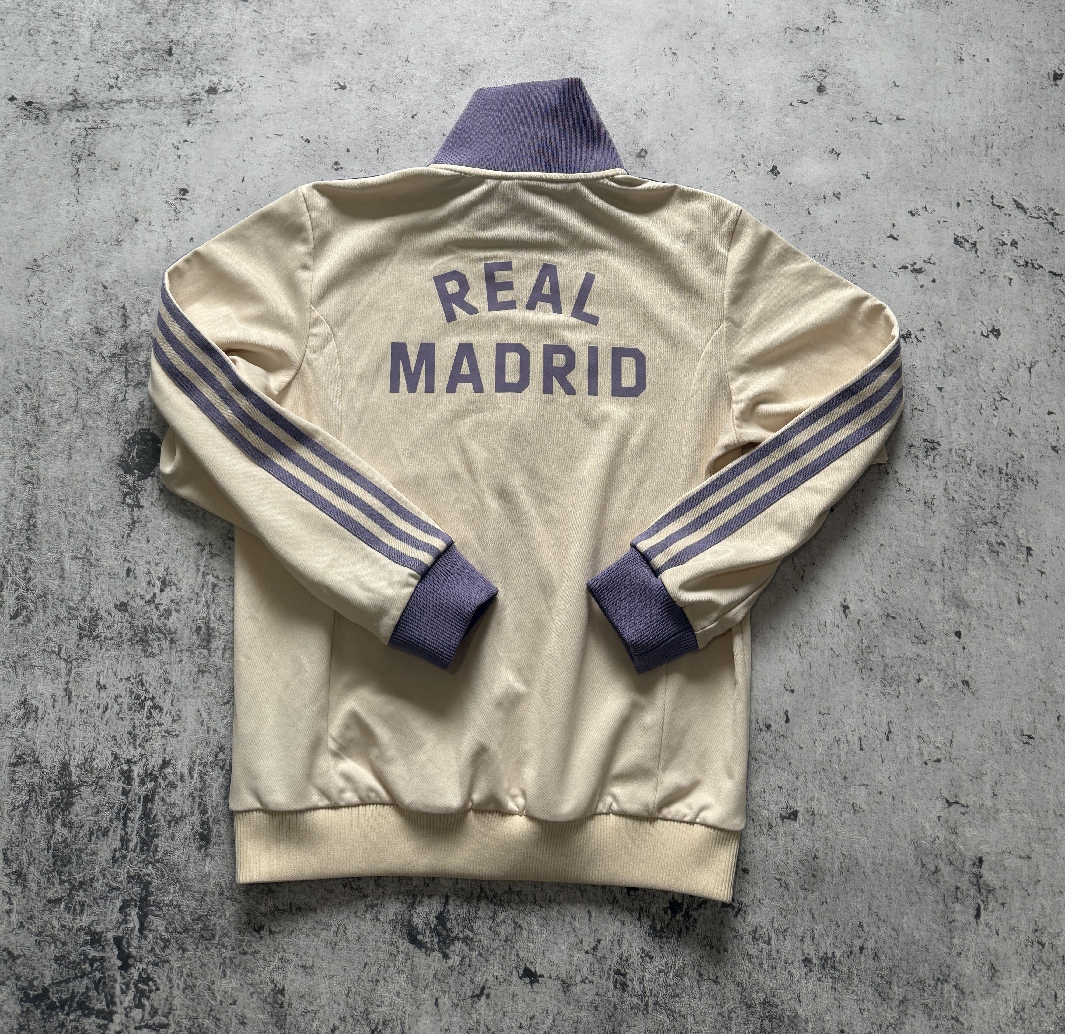 Adidas adidas x REAL MADRID TRACK TOP IY0058 size M Size US M / EU 48-50 / 2 - 11 Thumbnail