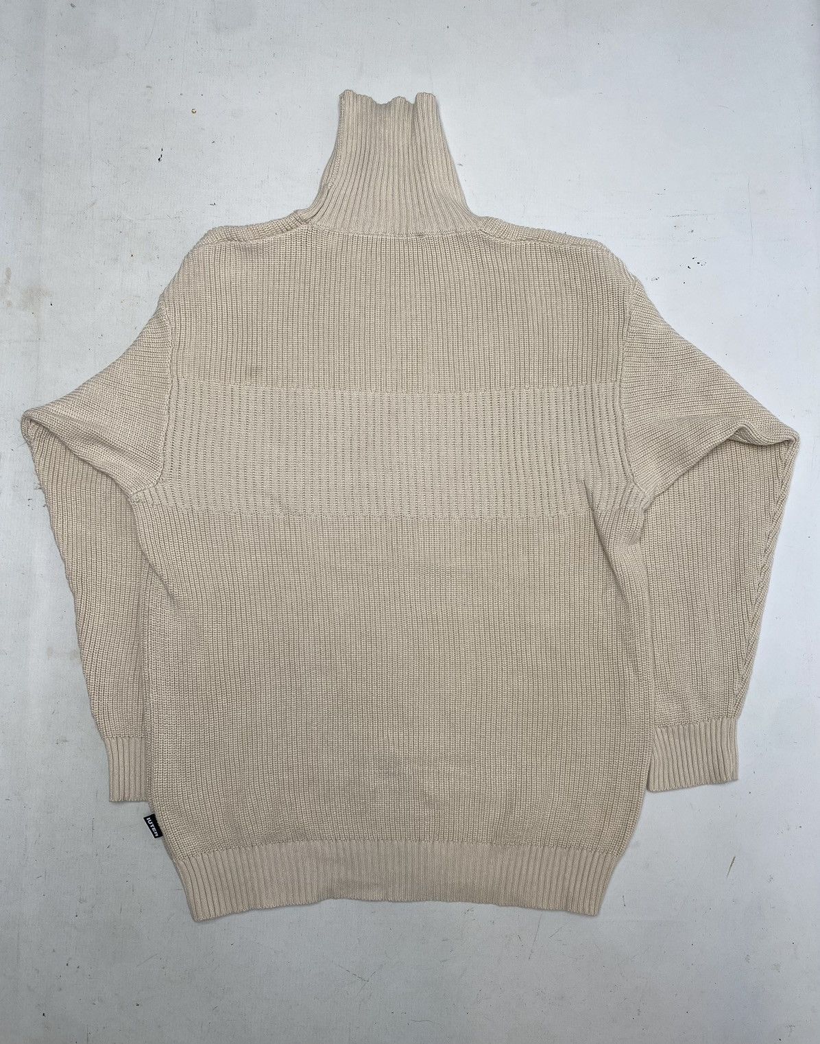 Iuter Sweater IUTER SIZE L used Size US L / EU 52-54 / 3 - 6 Thumbnail
