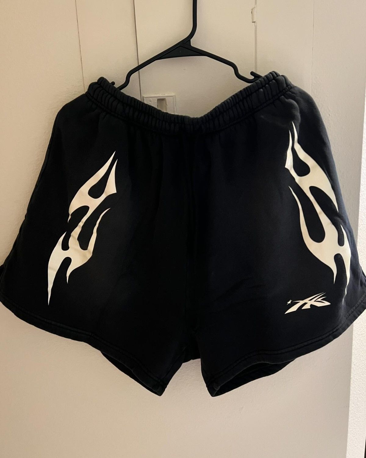 HELLSTAR Hellstar Flame Shorts Size Large | Grailed