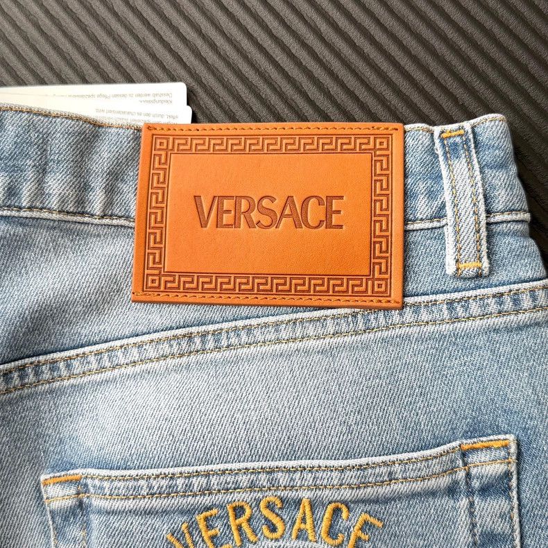 Versace Versace Embroidered jeans Size US 32 / EU 48 - 4 Thumbnail