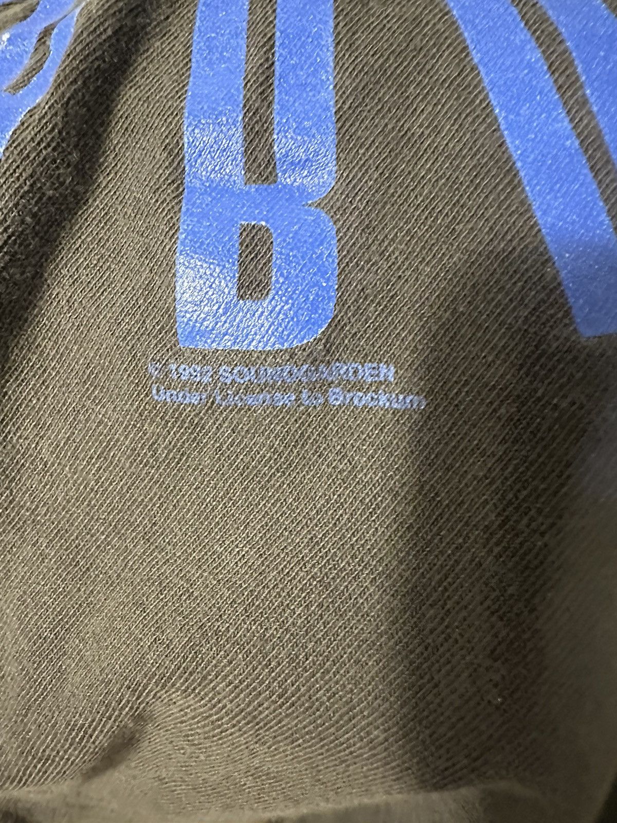 Brockum Vintage 90s Sound Garden Revolver Tee Size US M / EU 48-50 / 2 - 2 Thumbnail