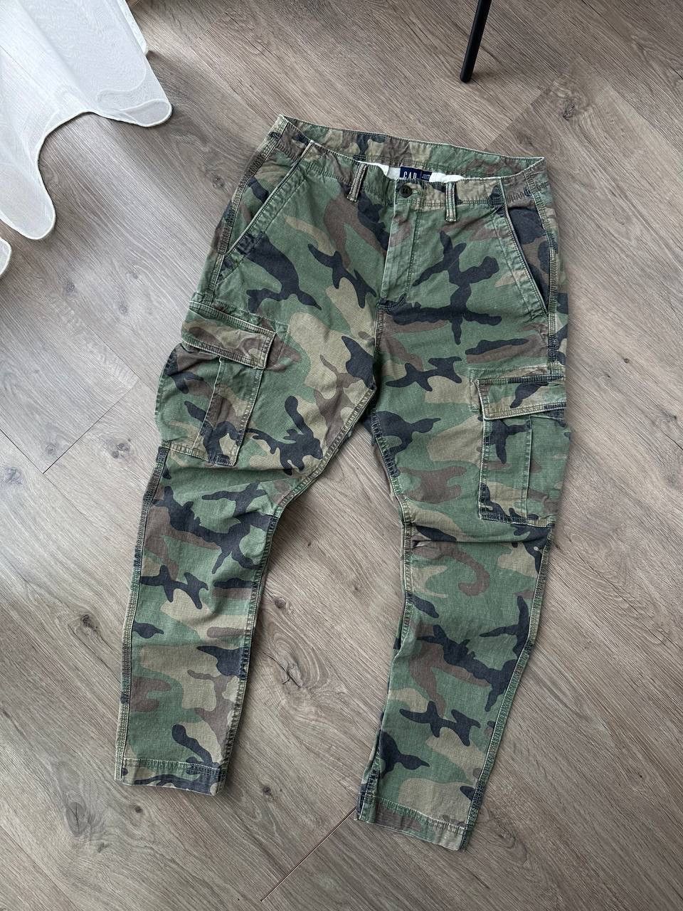 Gap × Japanese Brand × Vintage GAP Camo Cargo Trousers Men’s W31 L30 Vintage Military Style Size US 31 - 4 Thumbnail