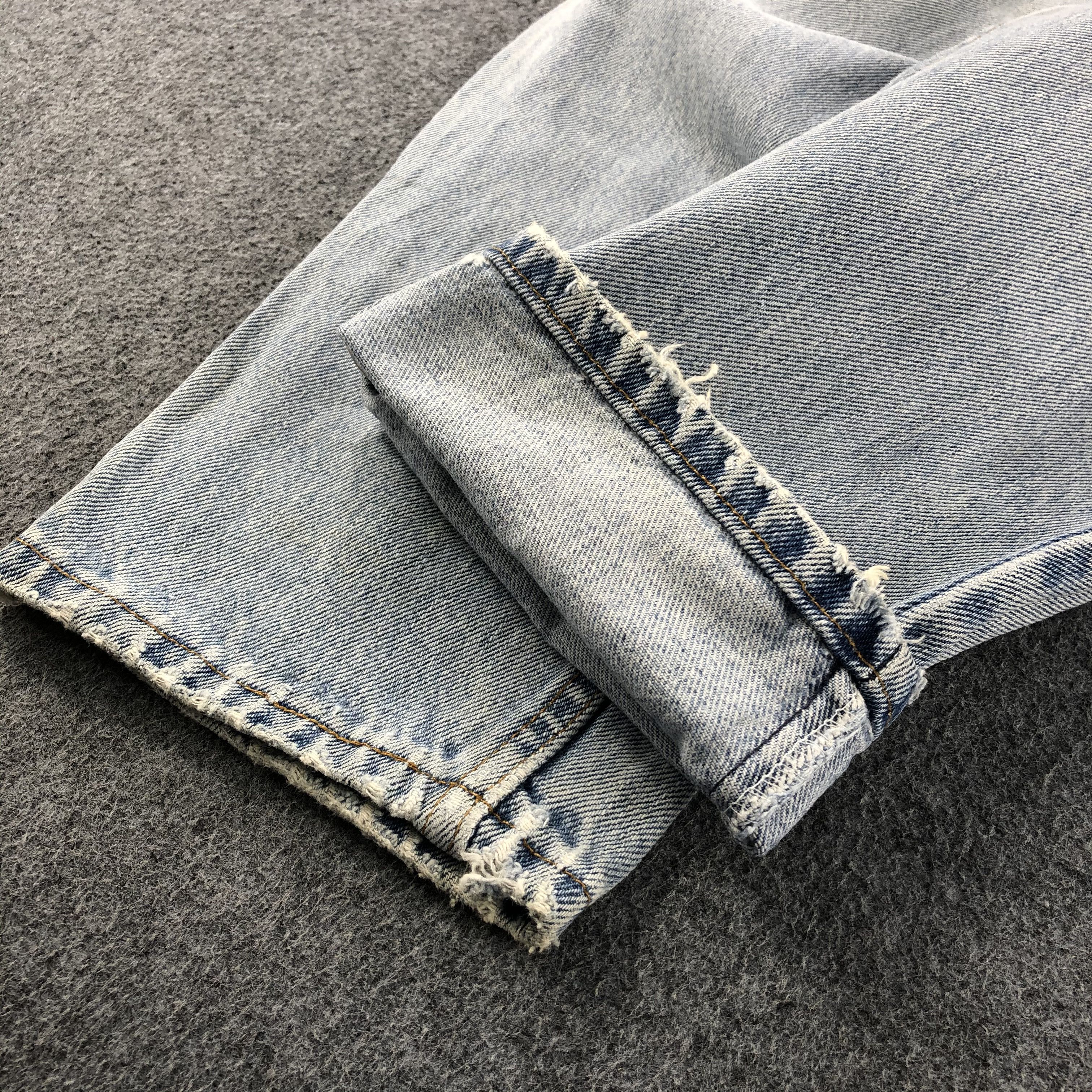 Levi's Vintage 90s Light Wash Levis 550 Jeans-J1216 Size US 34 / EU 50 - 7 Thumbnail