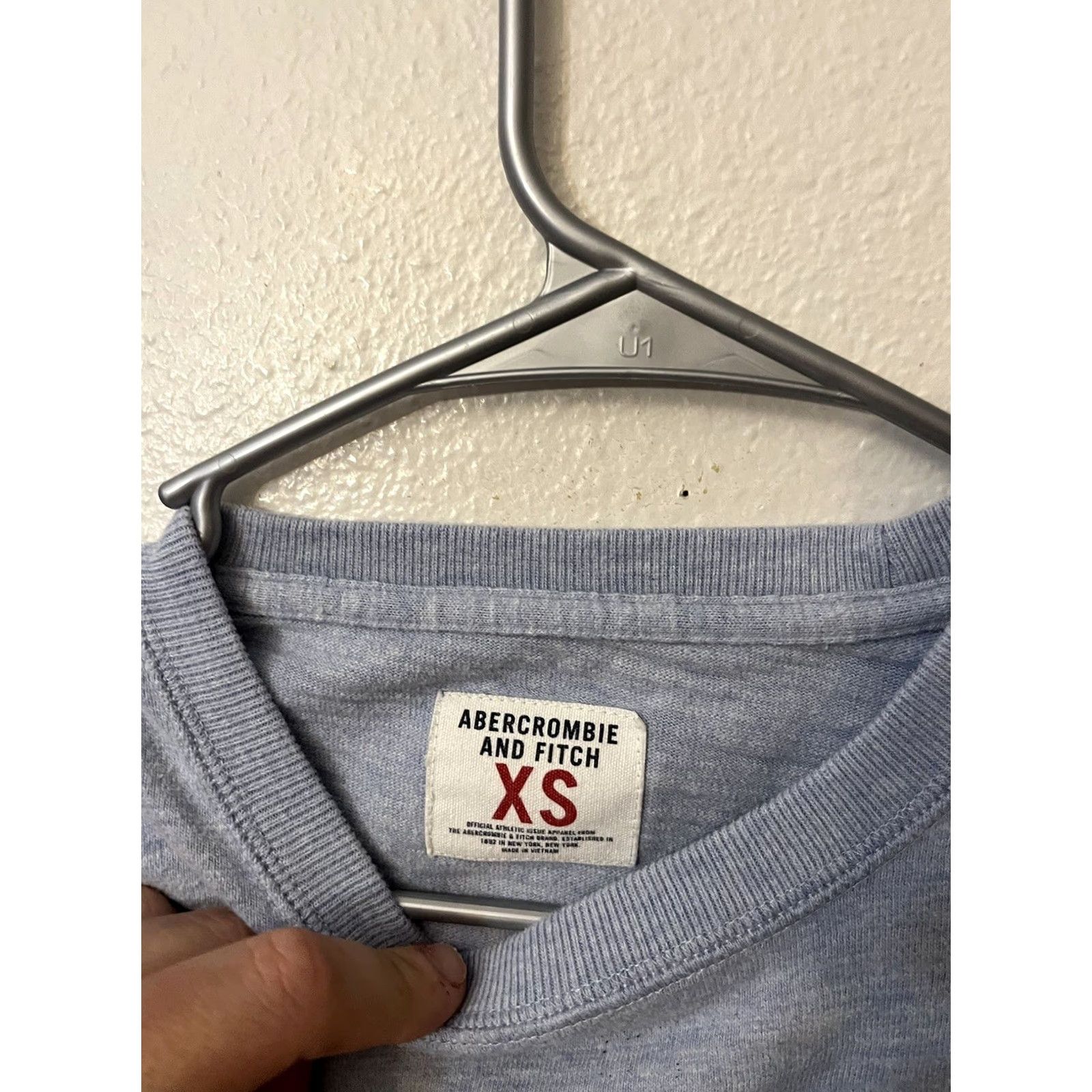 Abercrombie & Fitch Abercrombie & Fitch Sweatshirt Mens XS Crewneck Pullover Graphic Print Blue Crewneck Pullover Mens XS Mockup? Size US XS / EU 42 / 0 - 3 Thumbnail