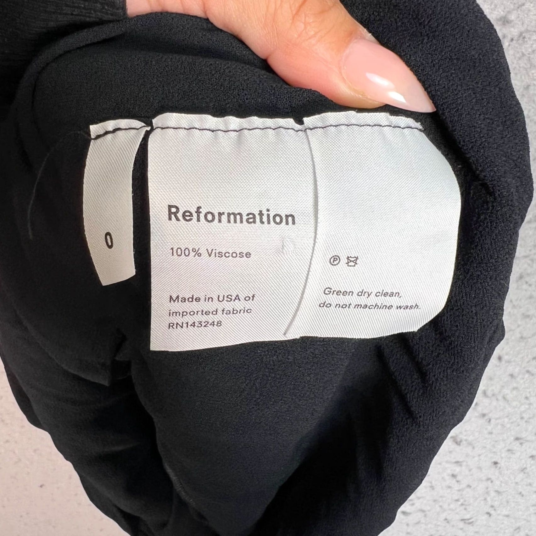Reformation VINTAGE Reformation Dress Adult Womens 0 Mini Sleeveless Black Viscose Ruched Size XS / US 0-2 / IT 36-38 - 4 Thumbnail