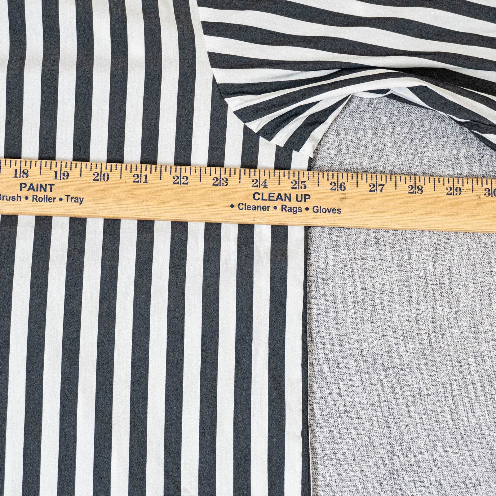 Other Frankie Shop Women's Boxy oversize Shirt Gray white stripe Size ONE SIZE - 11 Thumbnail