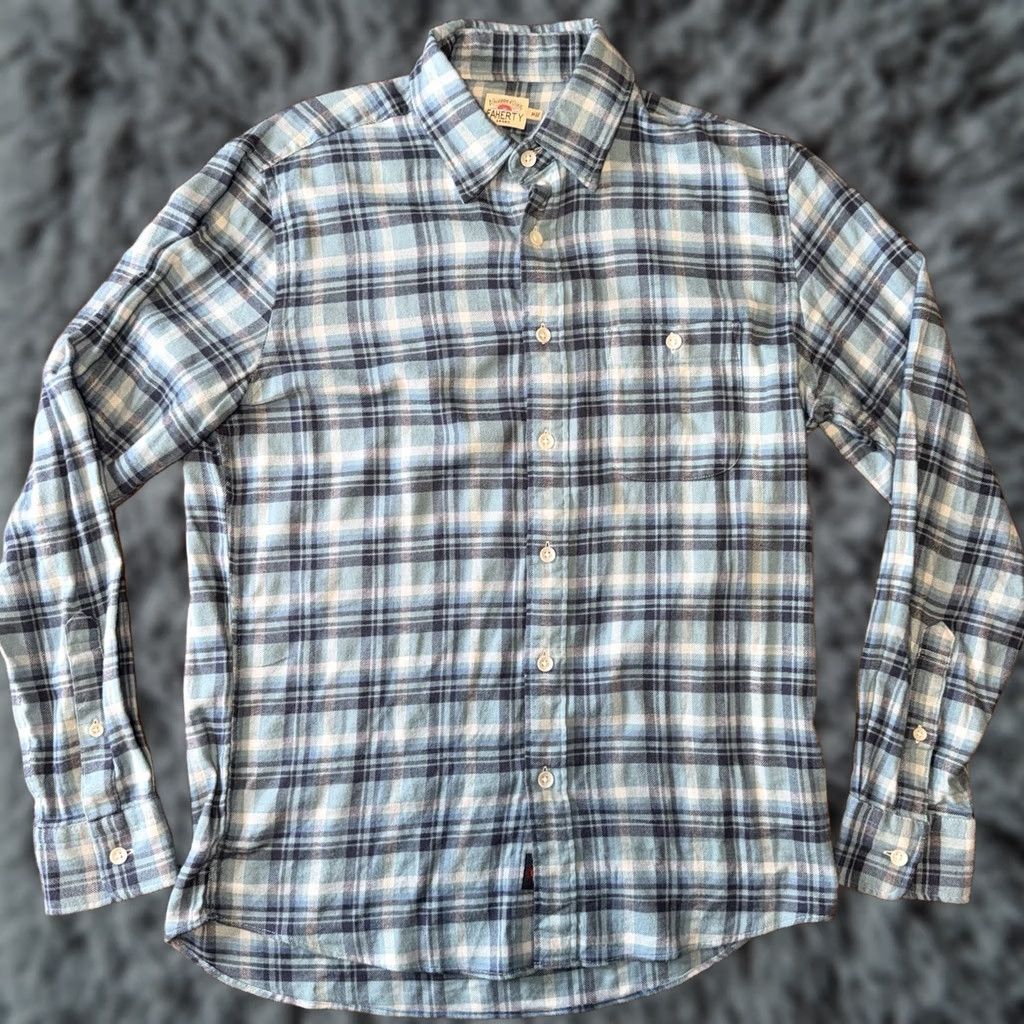 Faherty Faherty Flannel Shirt Mens Medium Plaid Blue White Long Sleeve Button Soft Woven Shirt Mens M Blue Plaid Button-Up Casual Classic Outdoor Mens Size US M / EU 48-50 / 2 - 1 Thumbnail