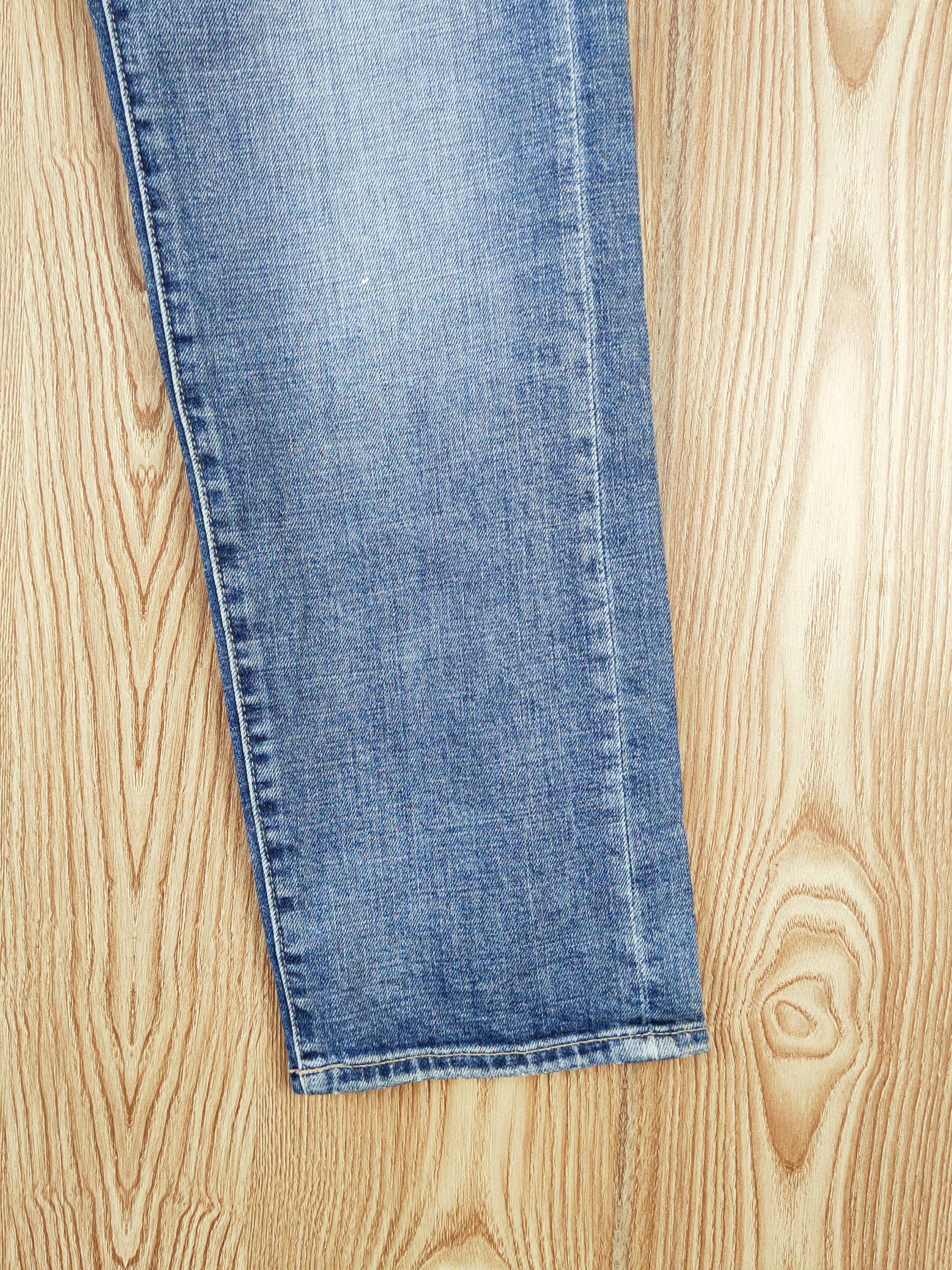 Japanese Brand Uniqlo Blue Distressed Ripped Jeans #W606 Size US 26 / EU 42 - 6 Thumbnail