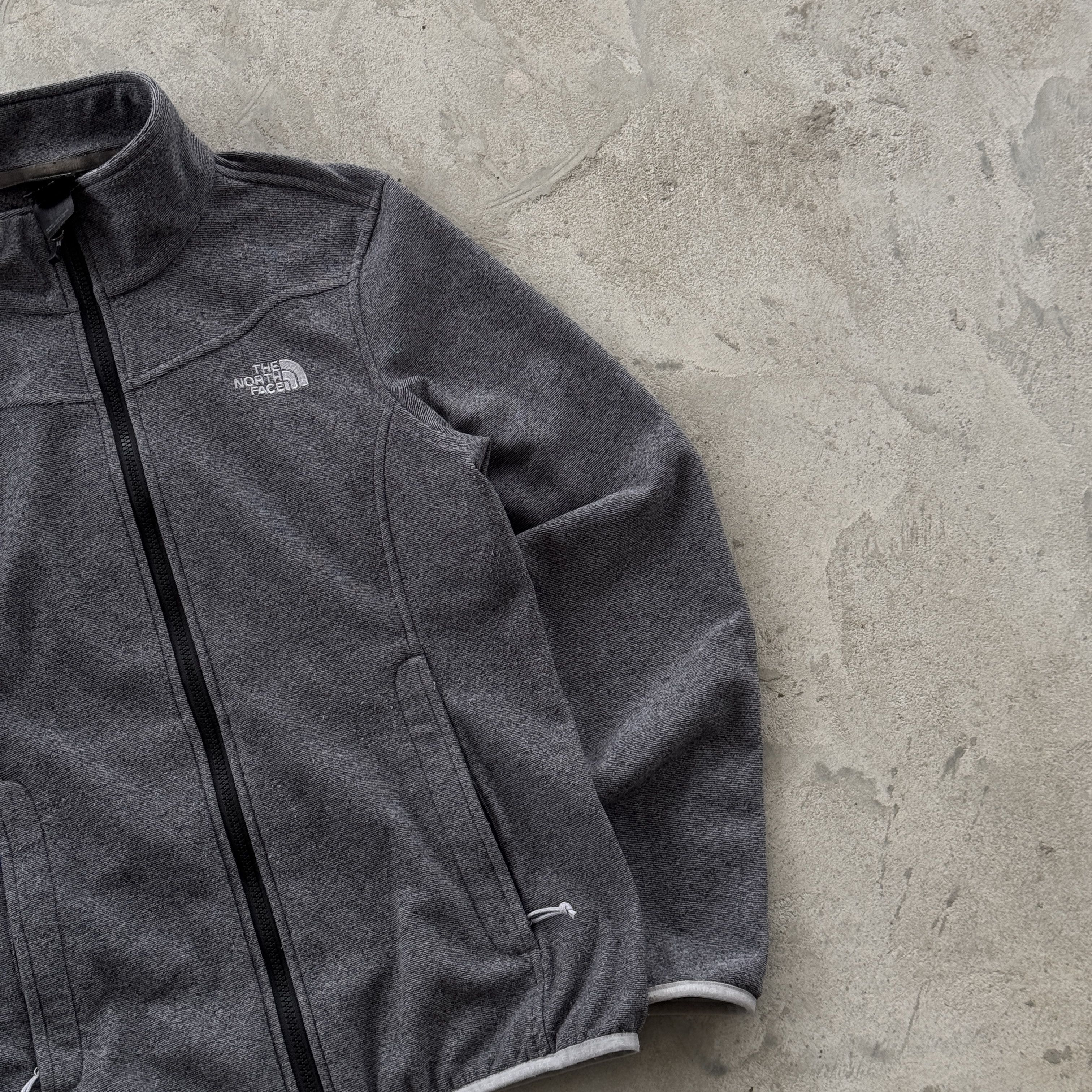 The North Face Vintage The North Face Grey Full Zip Fleece Jacket Size M / US 6-8 / IT 42-44 - 2 Thumbnail
