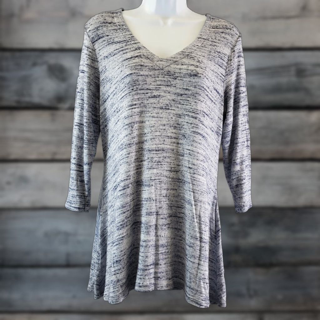 Vintage Tianello Womens Leyton Tunic Blouse 3/4 Sleeve Blue XS/S Regular Rayon Blend Tunic Womens Blue 3/4 Sleeve Size S / US 4 / IT 40 - 1 Thumbnail