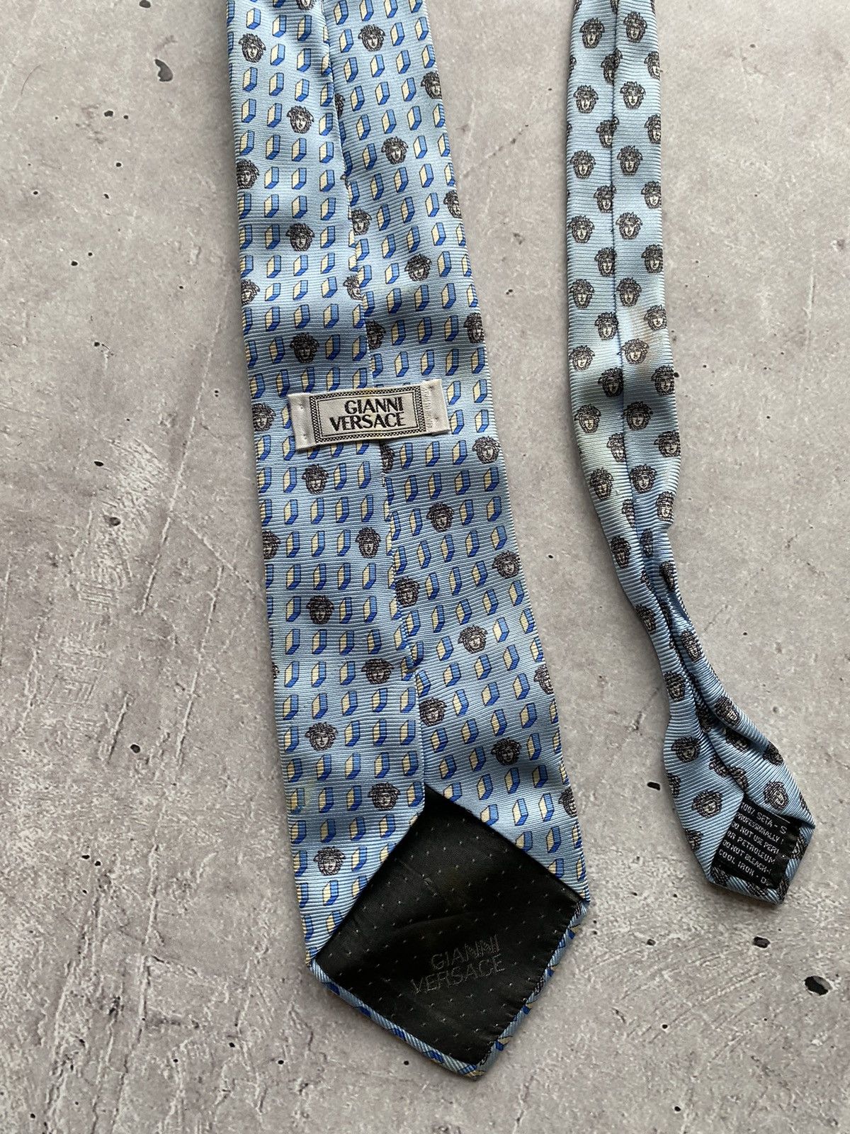 Designer Vintage 90s Gianni Versace Silk Neck Tie Made in Italy USA Size ONE SIZE - 9 Thumbnail