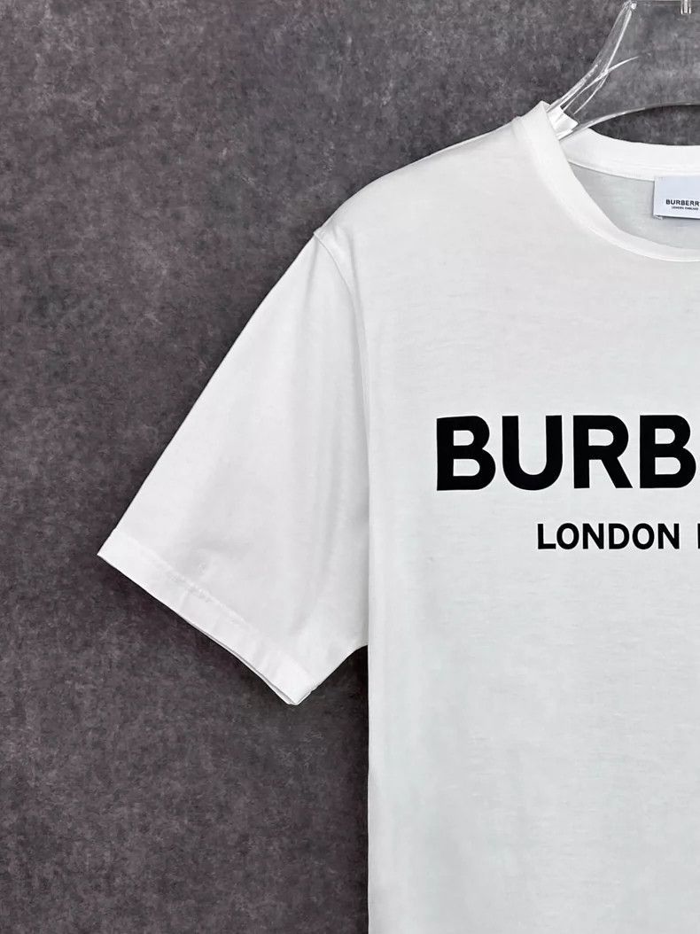 Burberry Burberry Burberry Logo Print Cotton T-Shirt for Unisex-250 Size US S / EU 44-46 / 1 - 6 Thumbnail