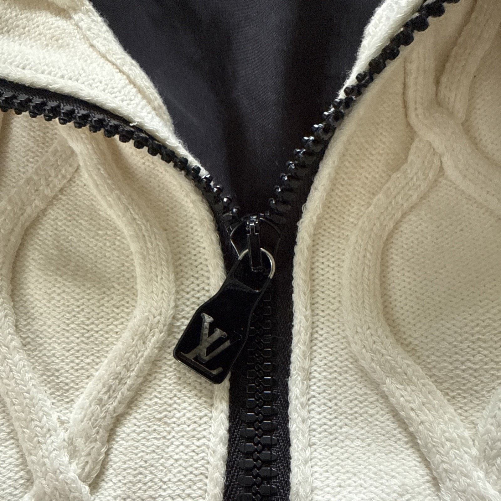 Louis Vuitton Louis Vuitton by Tyler, the Creator Knitted Technical Jacket Size US L / EU 52-54 / 3 - 4 Thumbnail