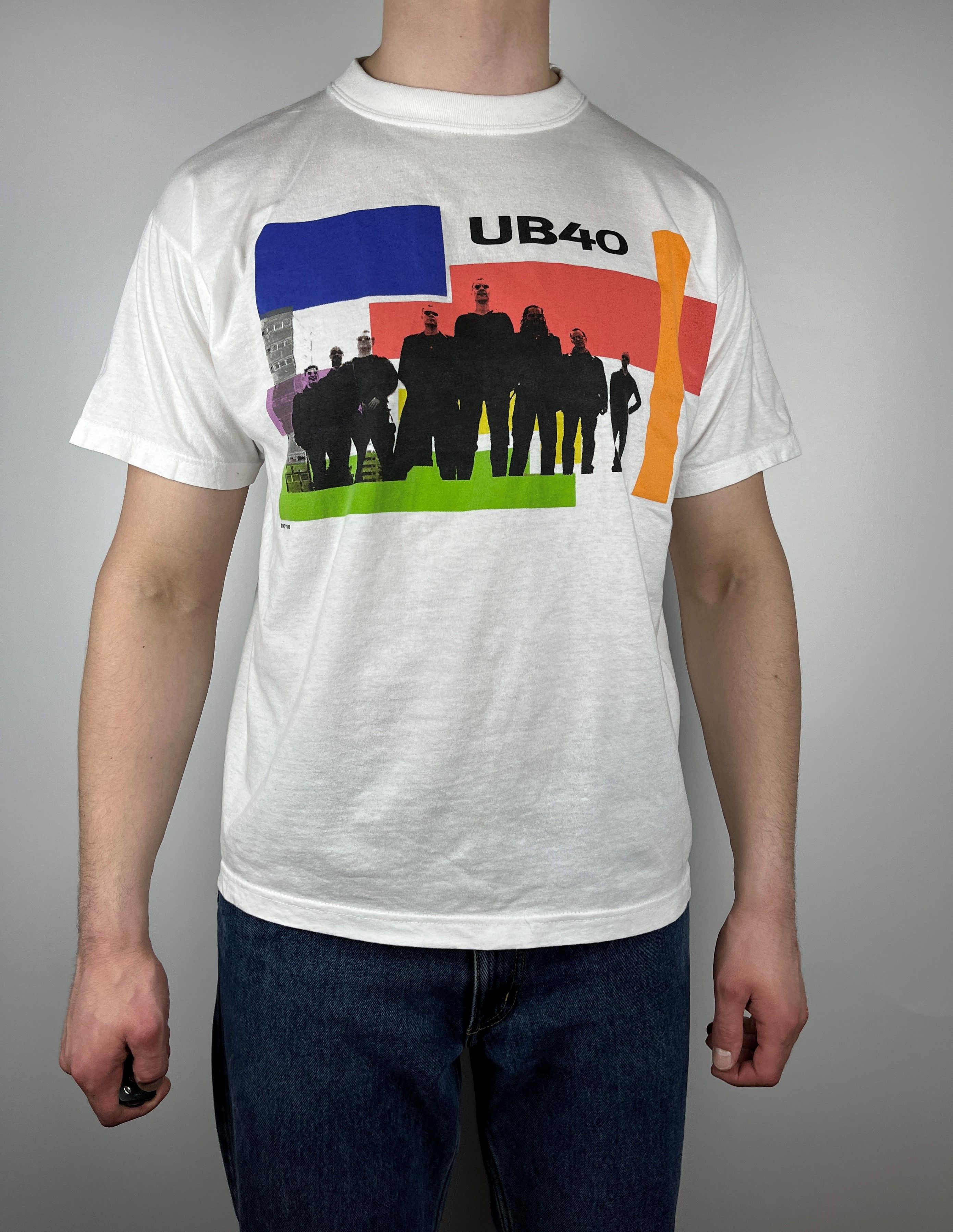 Band Tees × Vintage Vintage UB40 World Tour 1998 Men's T-shirt 90s Size US XL / EU 56 / 4 - 1 Thumbnail